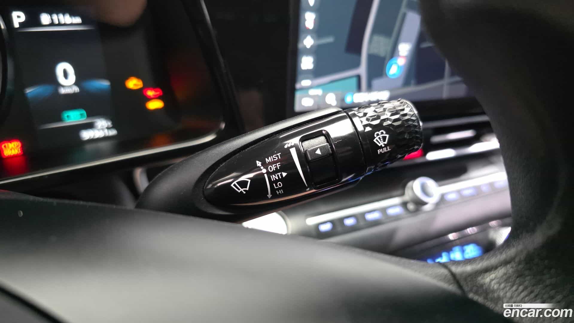 AVANTE Hyundai 2022.5-OPTION-024