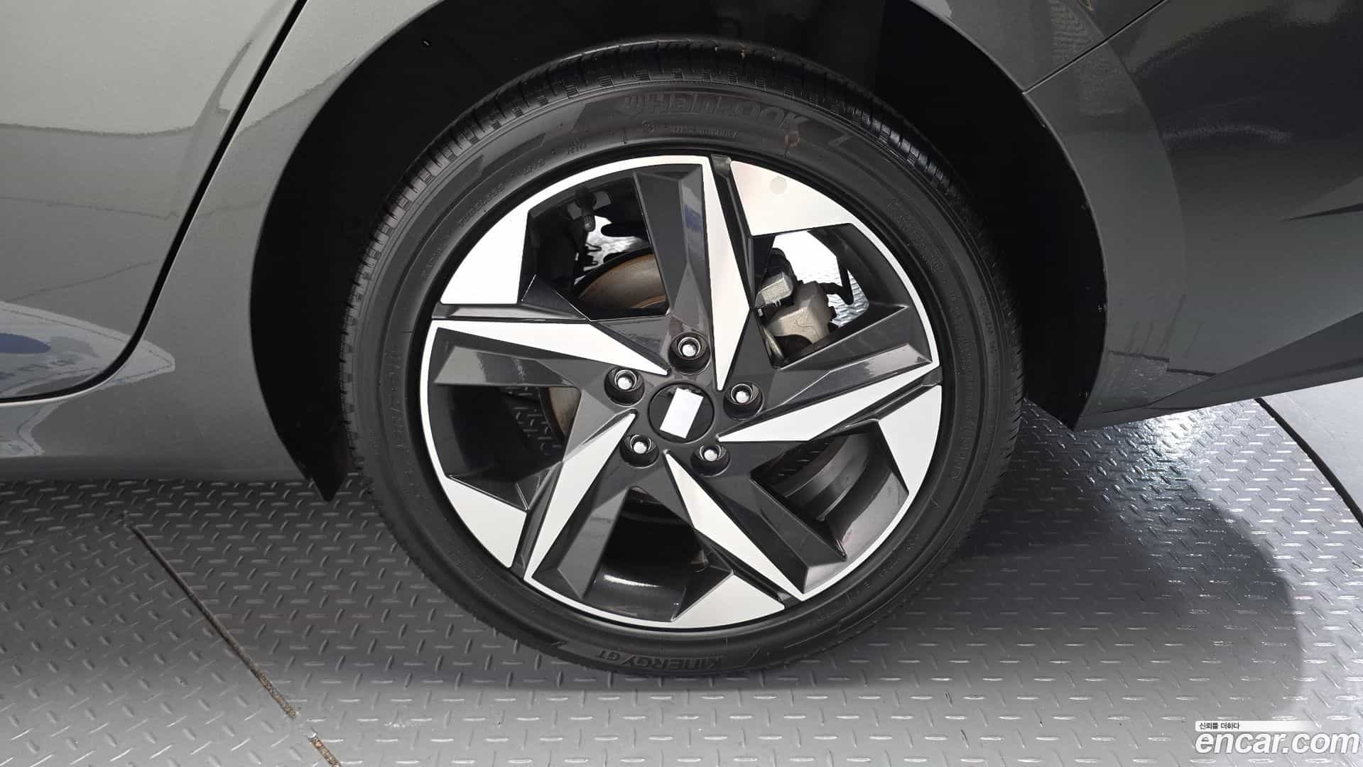 AVANTE Hyundai 2022.5-OUTER-031
