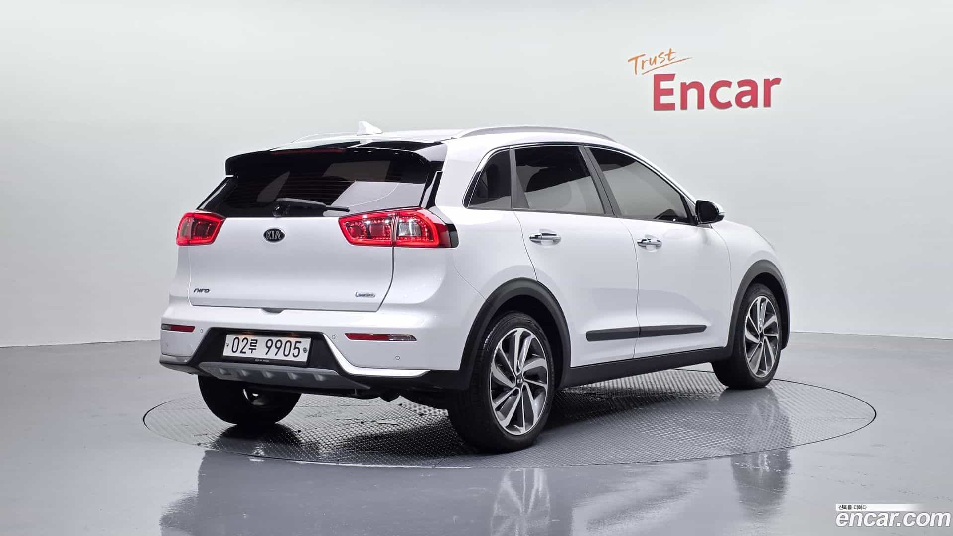 Niro Kia 2018.9-OUTER-002