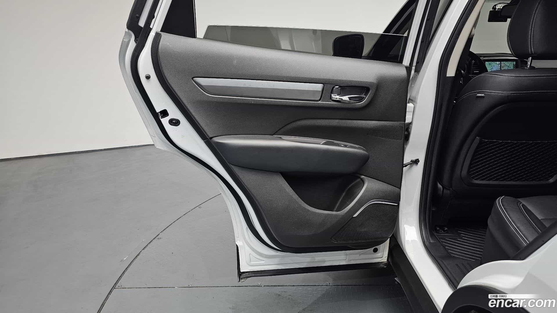QM6 Renault Korea 2021.10-INNER-035