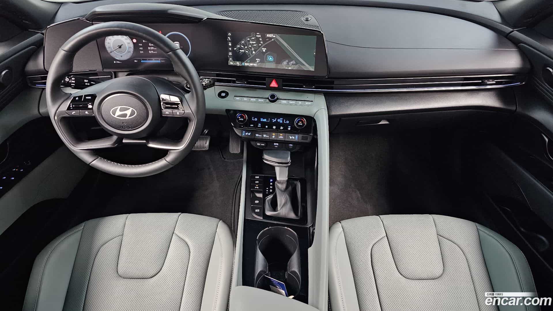AVANTE Hyundai 2025.11-INNER-007
