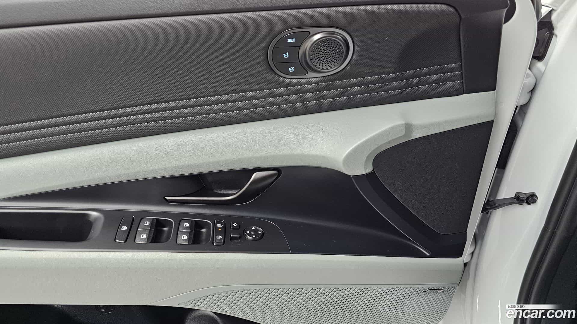 AVANTE Hyundai 2025.11-OPTION-020