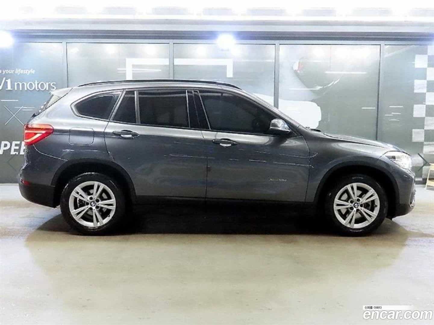 X1 BMW 2016.11-OUTER-003