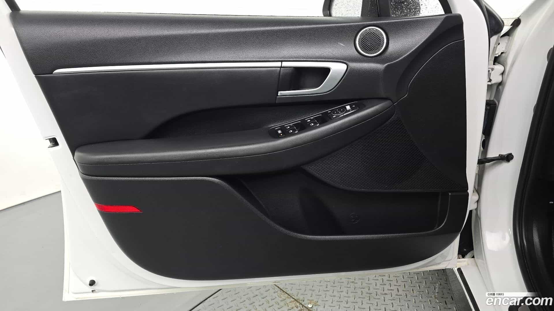Sonata Hyundai 2021.2-INNER-034