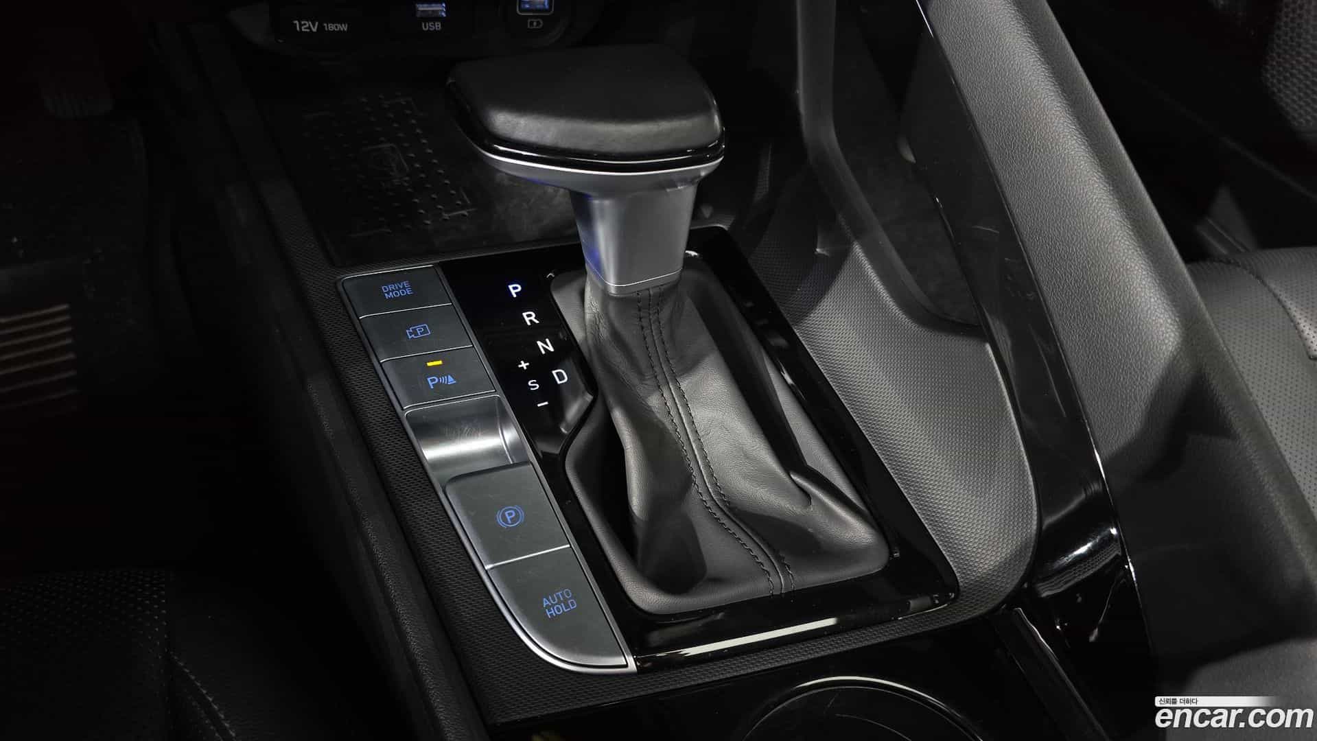 AVANTE Hyundai 2021.4-INNER-009