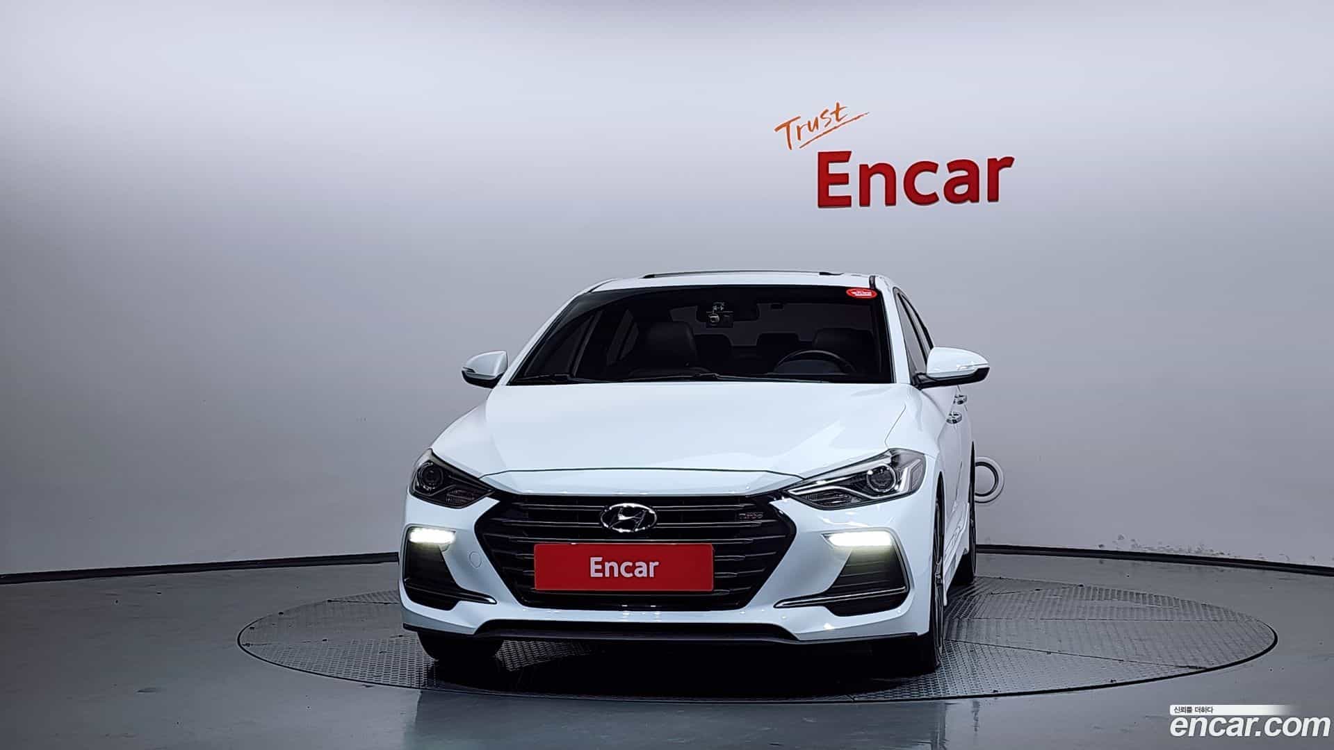 AVANTE Hyundai 2016.5-OUTER-003