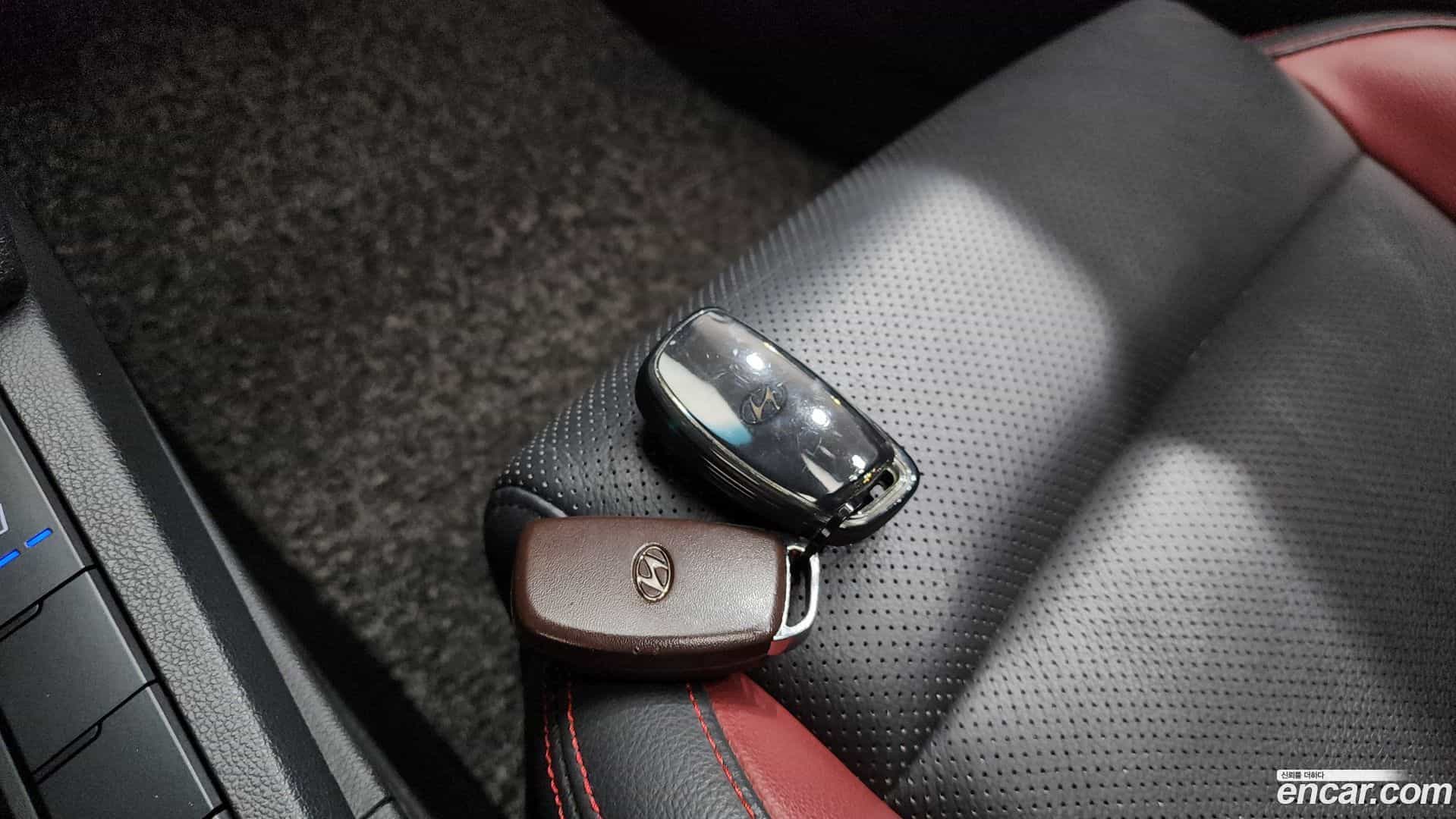 AVANTE Hyundai 2016.5-OPTION-019