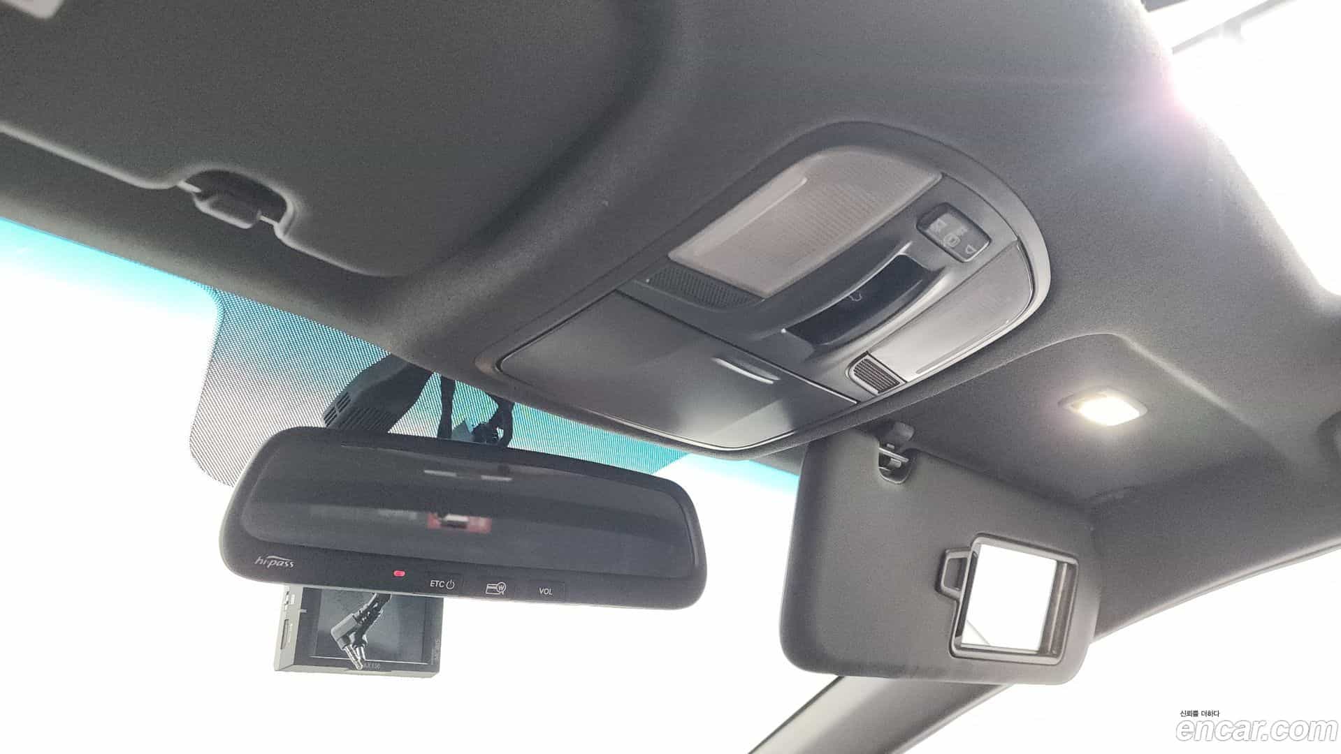 AVANTE Hyundai 2016.5-OPTION-040