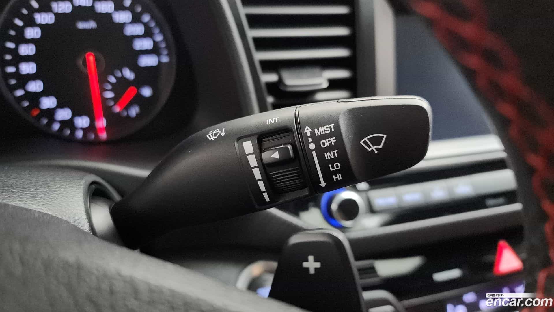 AVANTE Hyundai 2016.5-OPTION-041
