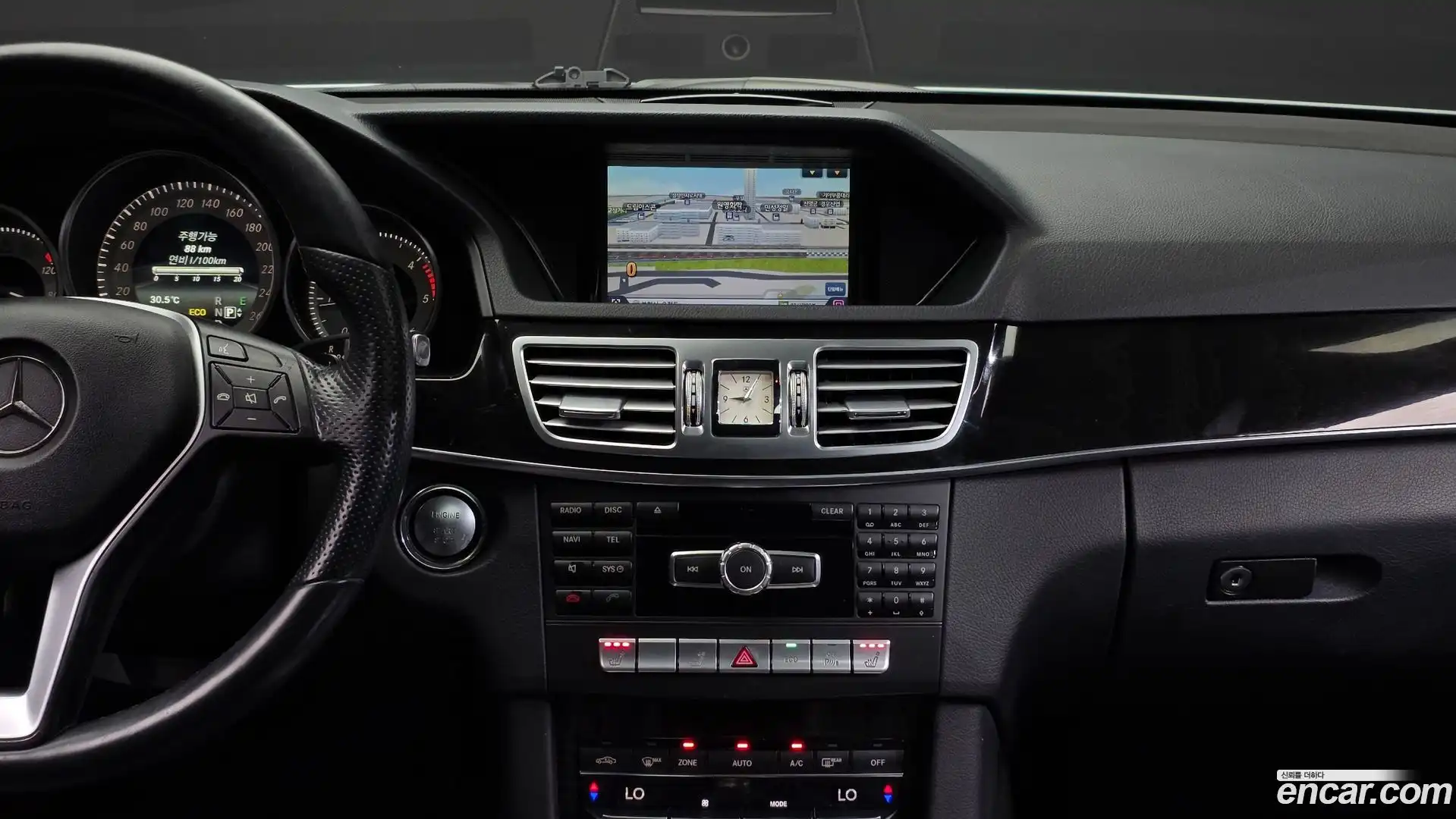 E-Class Mercedes-Benz 2014.3-OPTION-016