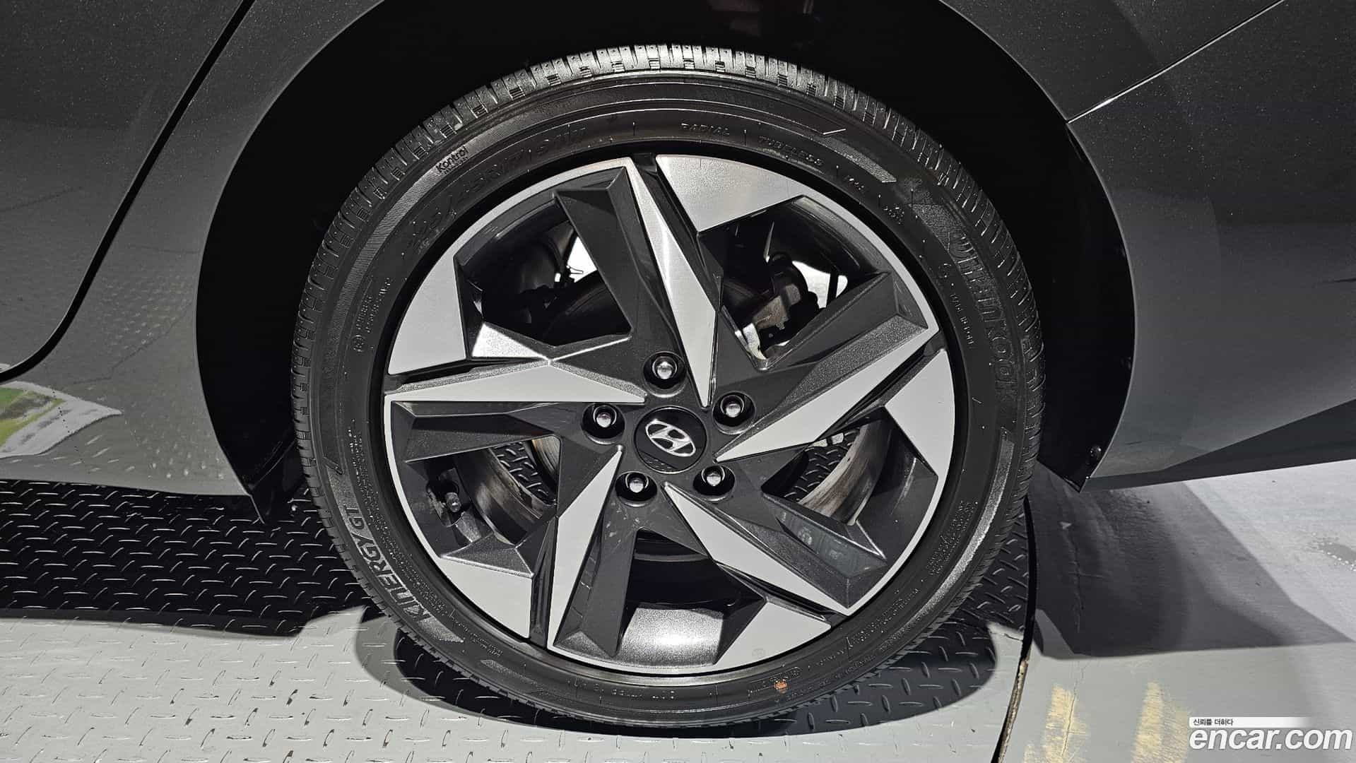 AVANTE Hyundai 2021.7-OUTER-031
