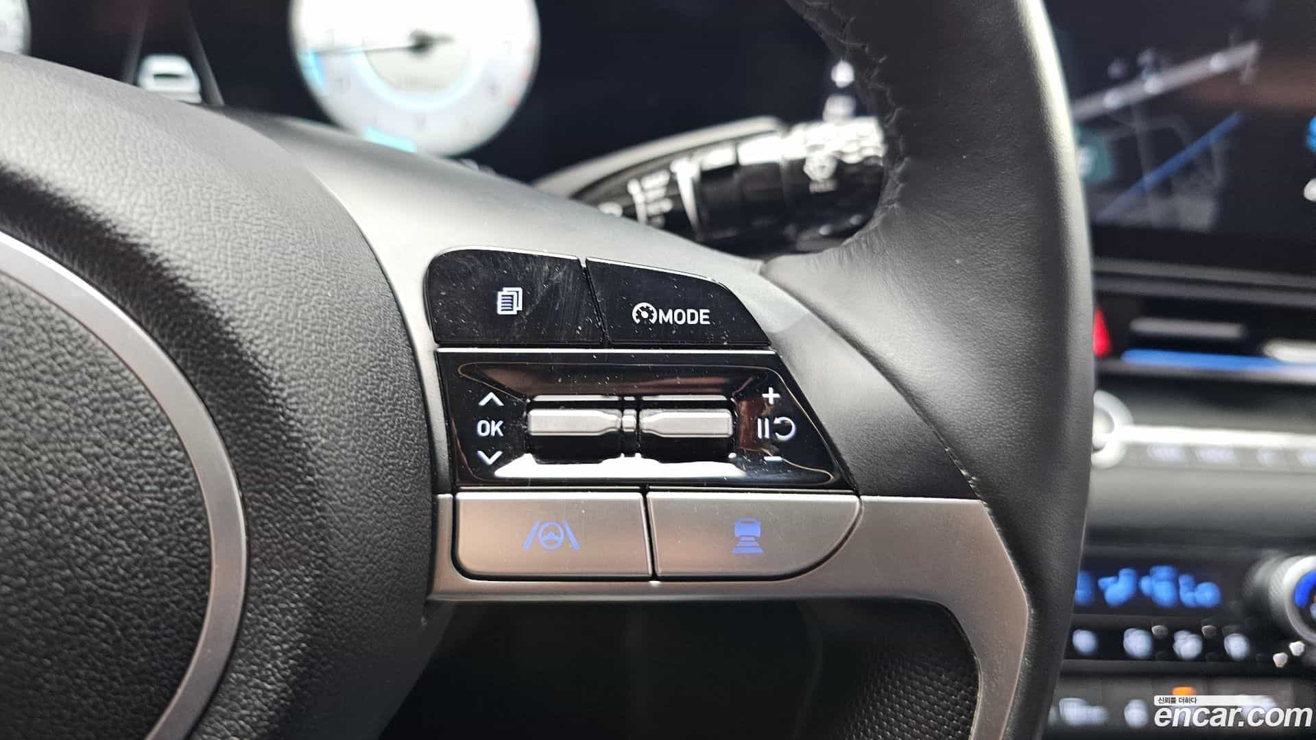 AVANTE Hyundai 2020.9-OPTION-021