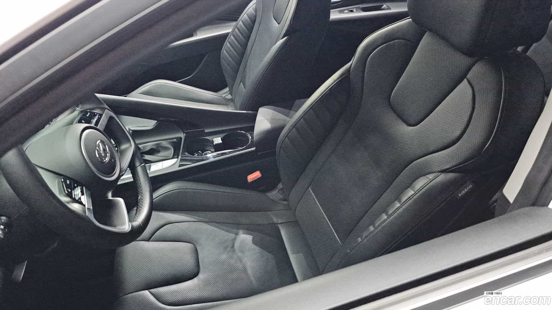 AVANTE Hyundai 2020.9-OPTION-043