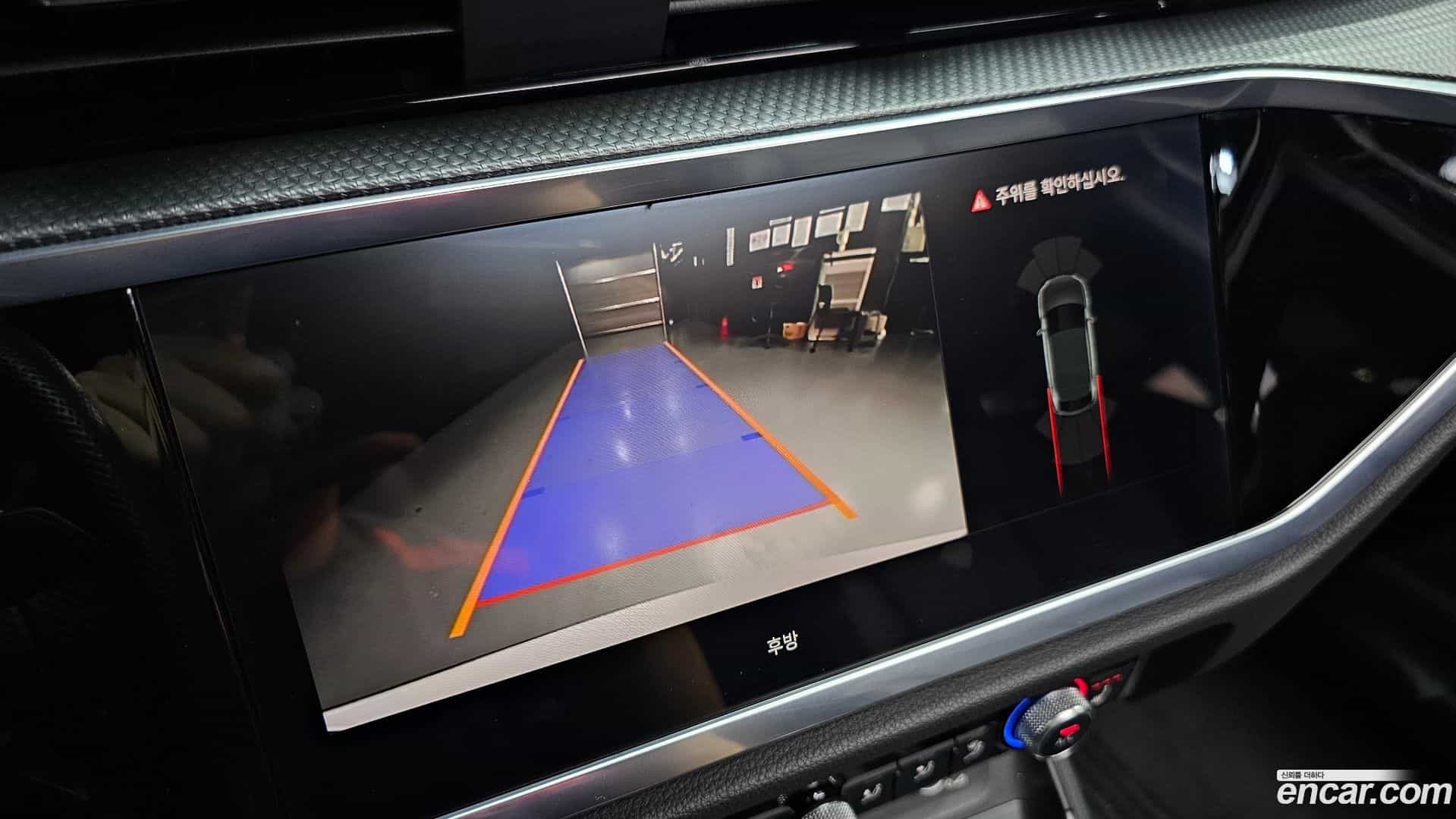 Q3 Audi 2023.1-OPTION-019