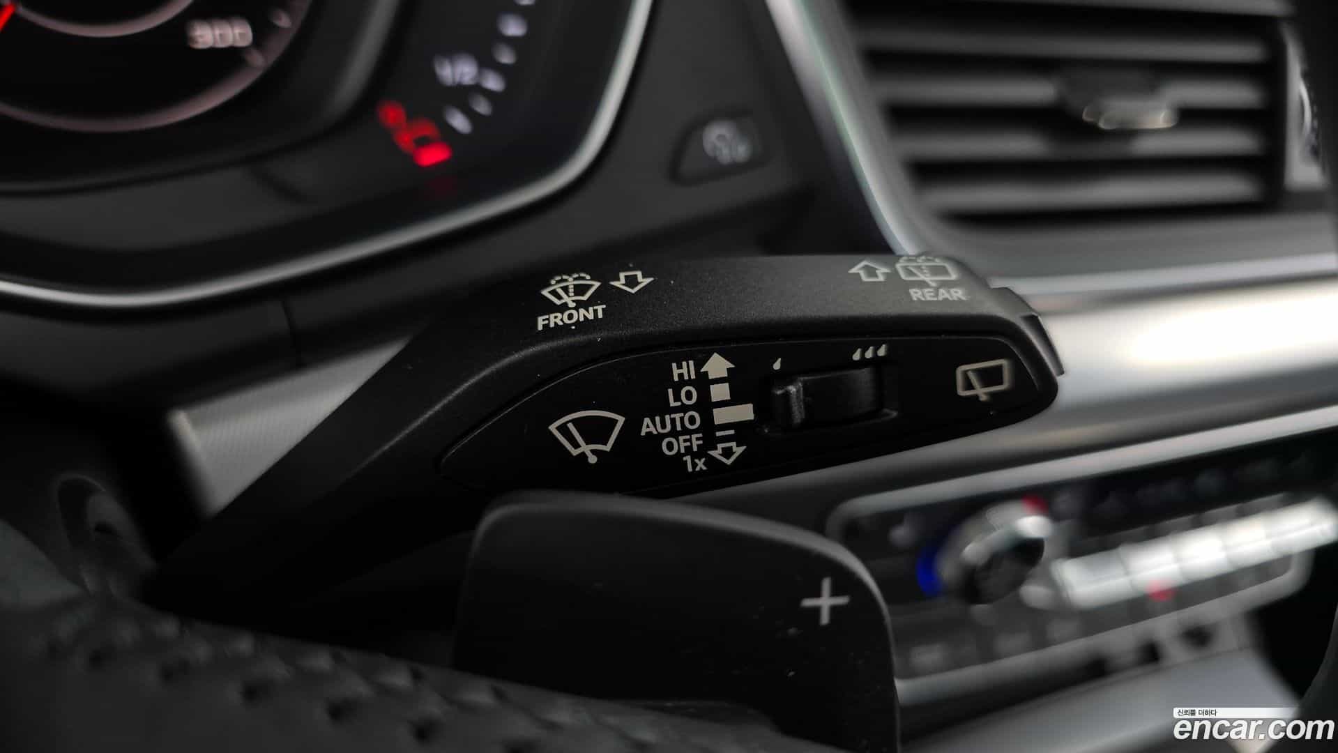 Q5 Audi 2020.10-OPTION-022