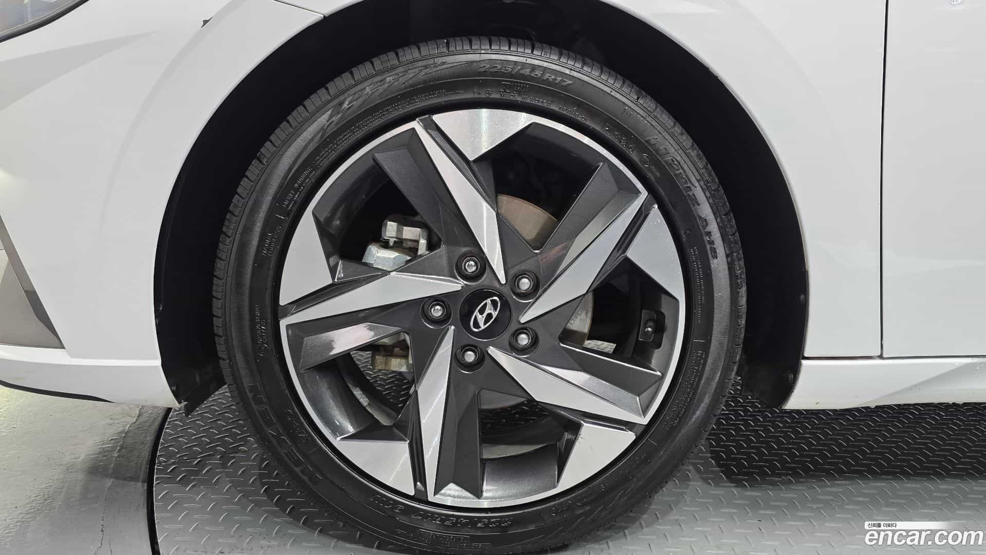 AVANTE Hyundai 2021.10-OUTER-005
