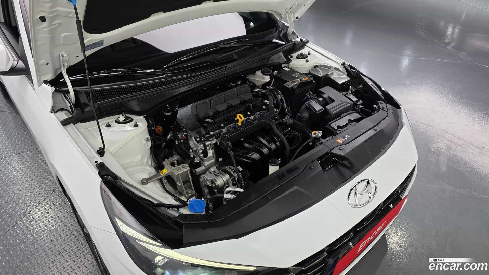 AVANTE Hyundai 2021.10-OUTER-006