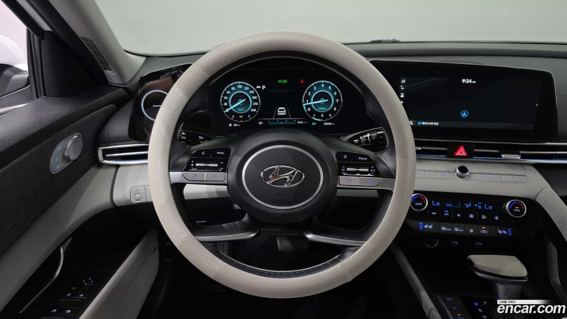 AVANTE Hyundai 2021.10-OPTION-017