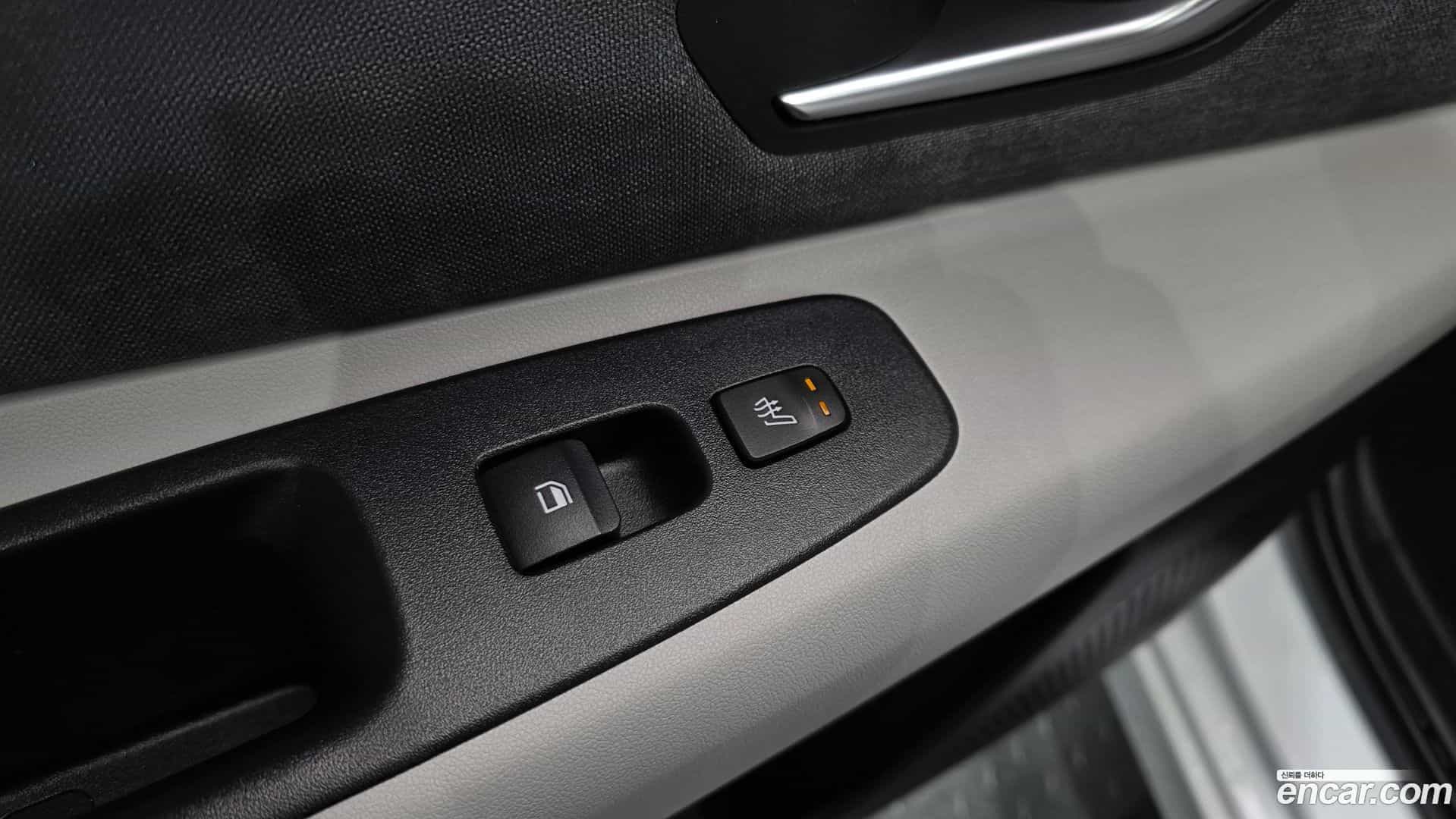 AVANTE Hyundai 2021.10-OPTION-024