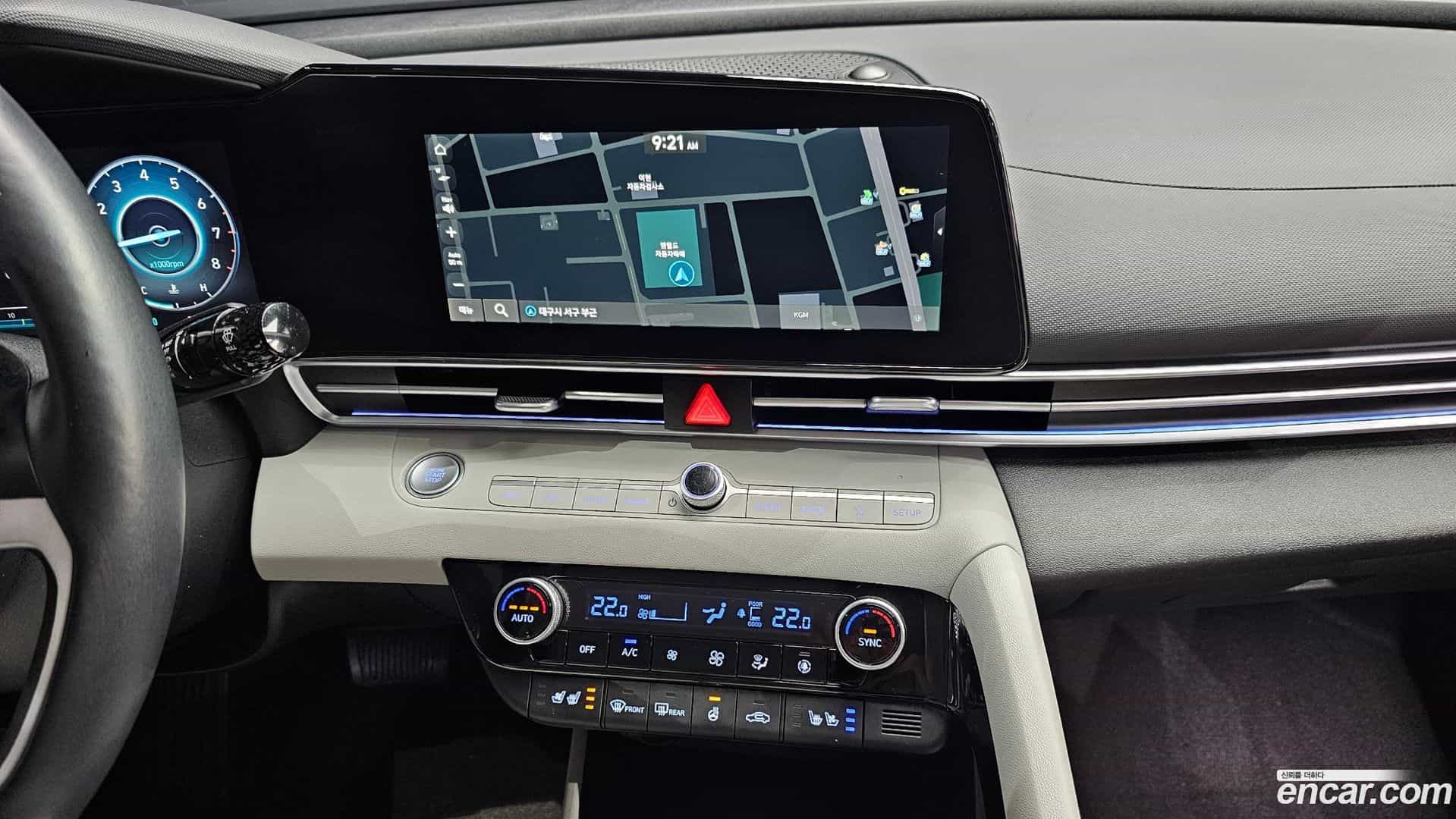 AVANTE Hyundai 2021.11-OPTION-017
