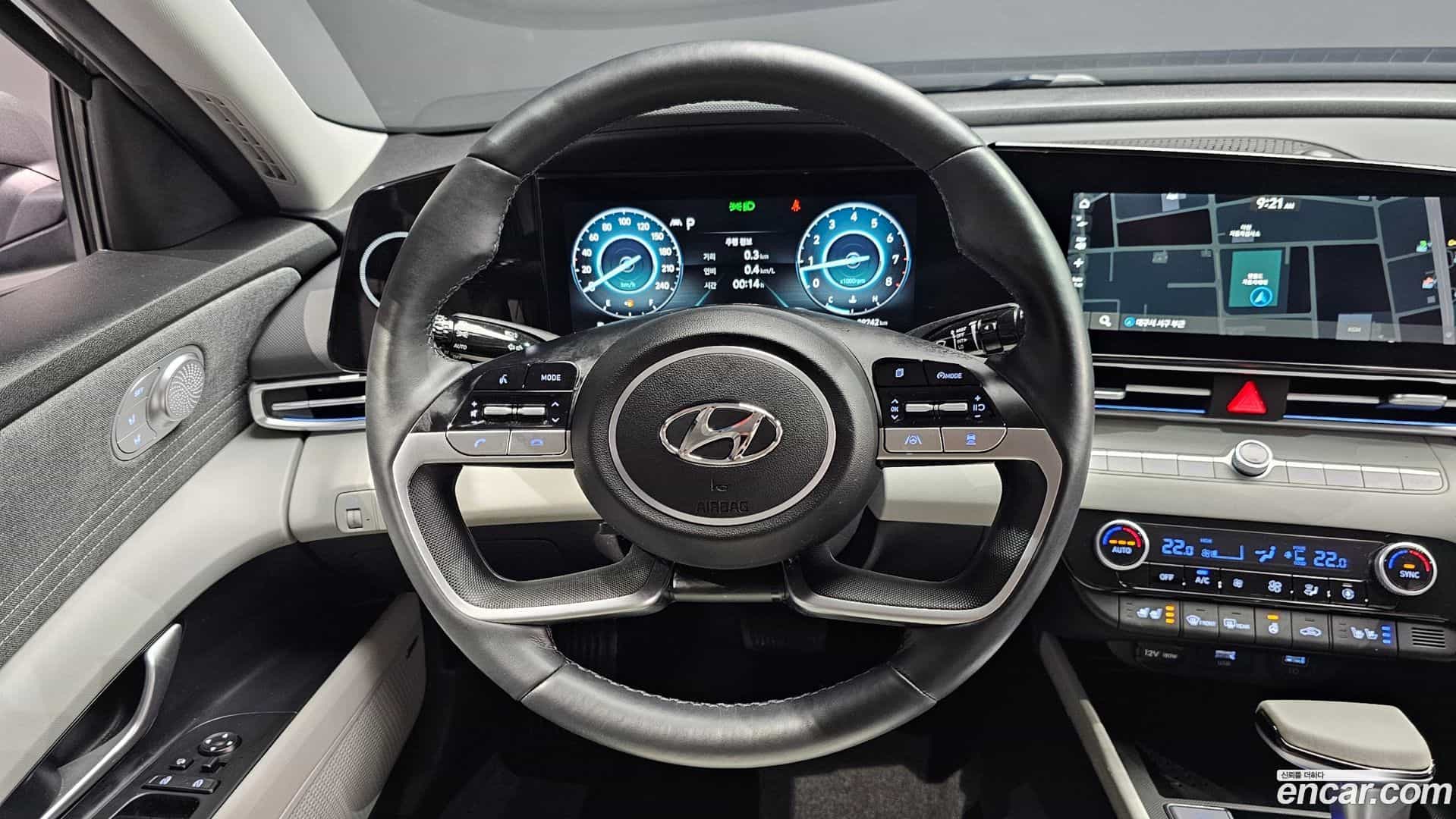 AVANTE Hyundai 2021.11-OPTION-019