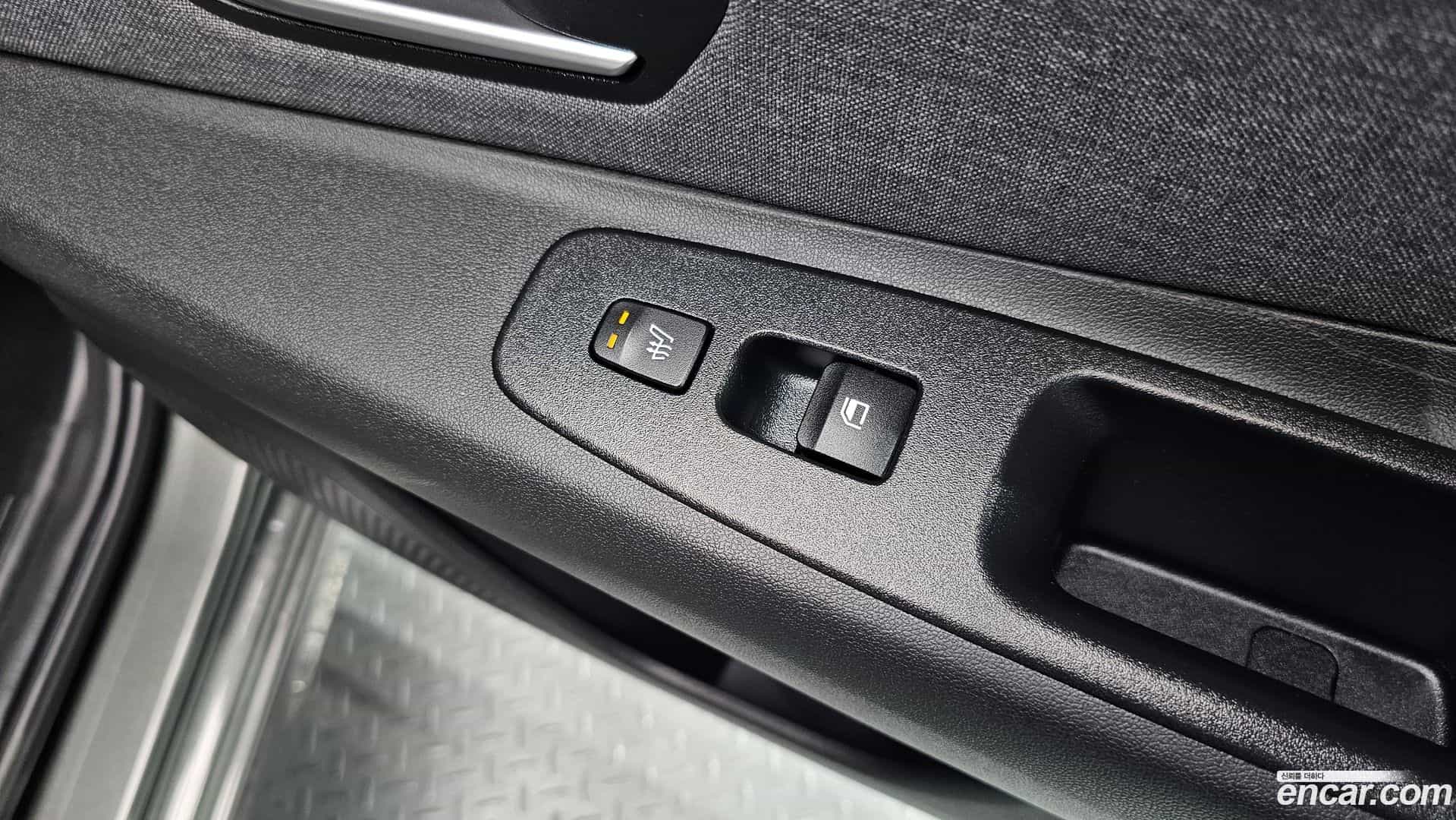 AVANTE Hyundai 2021.11-OPTION-020