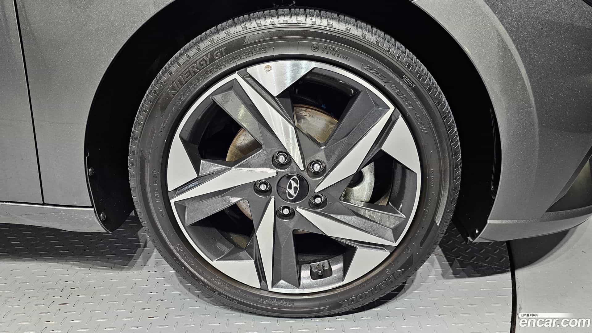 AVANTE Hyundai 2021.11-OUTER-031