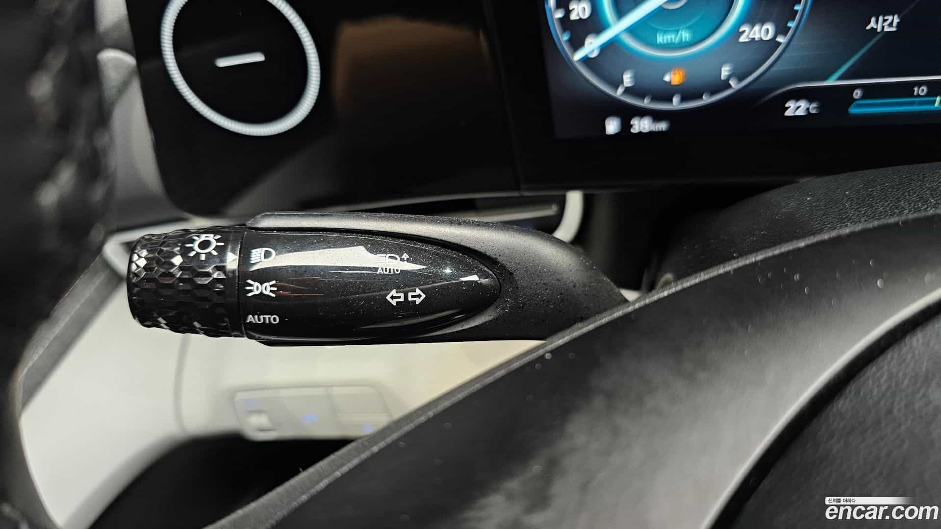 AVANTE Hyundai 2021.11-OPTION-043