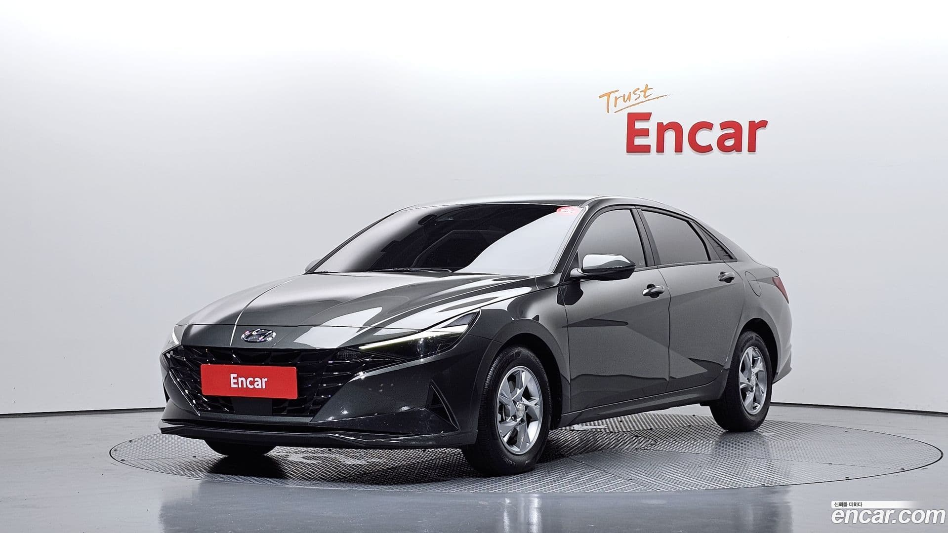 Main__Slider__Photo:AVANTE Hyundai 2021.3-0