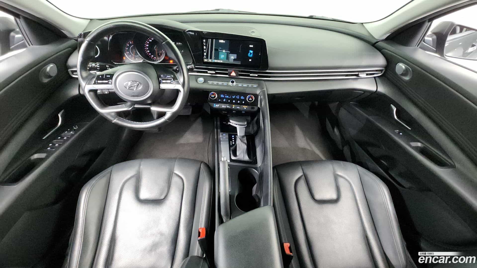 AVANTE Hyundai 2021.0-INNER-007