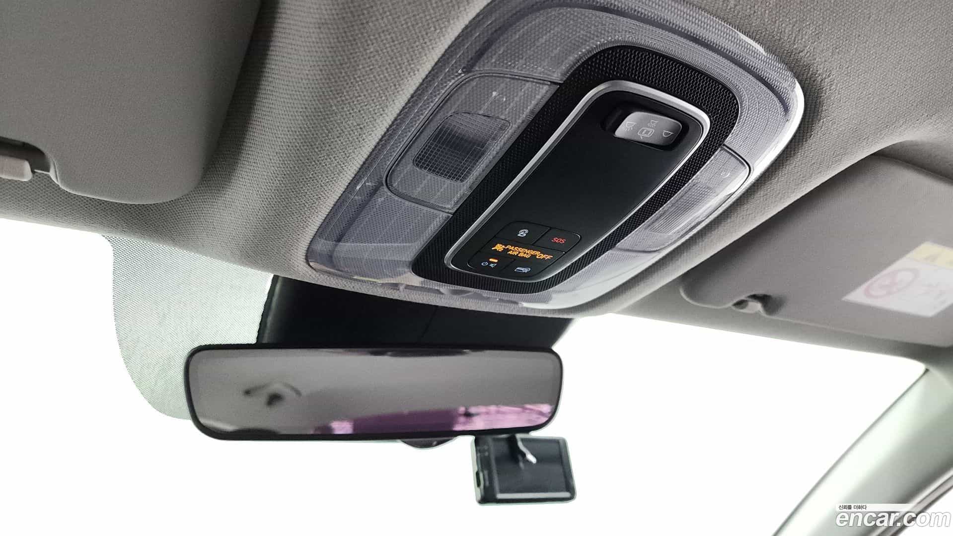 AVANTE Hyundai 2021.0-OPTION-021