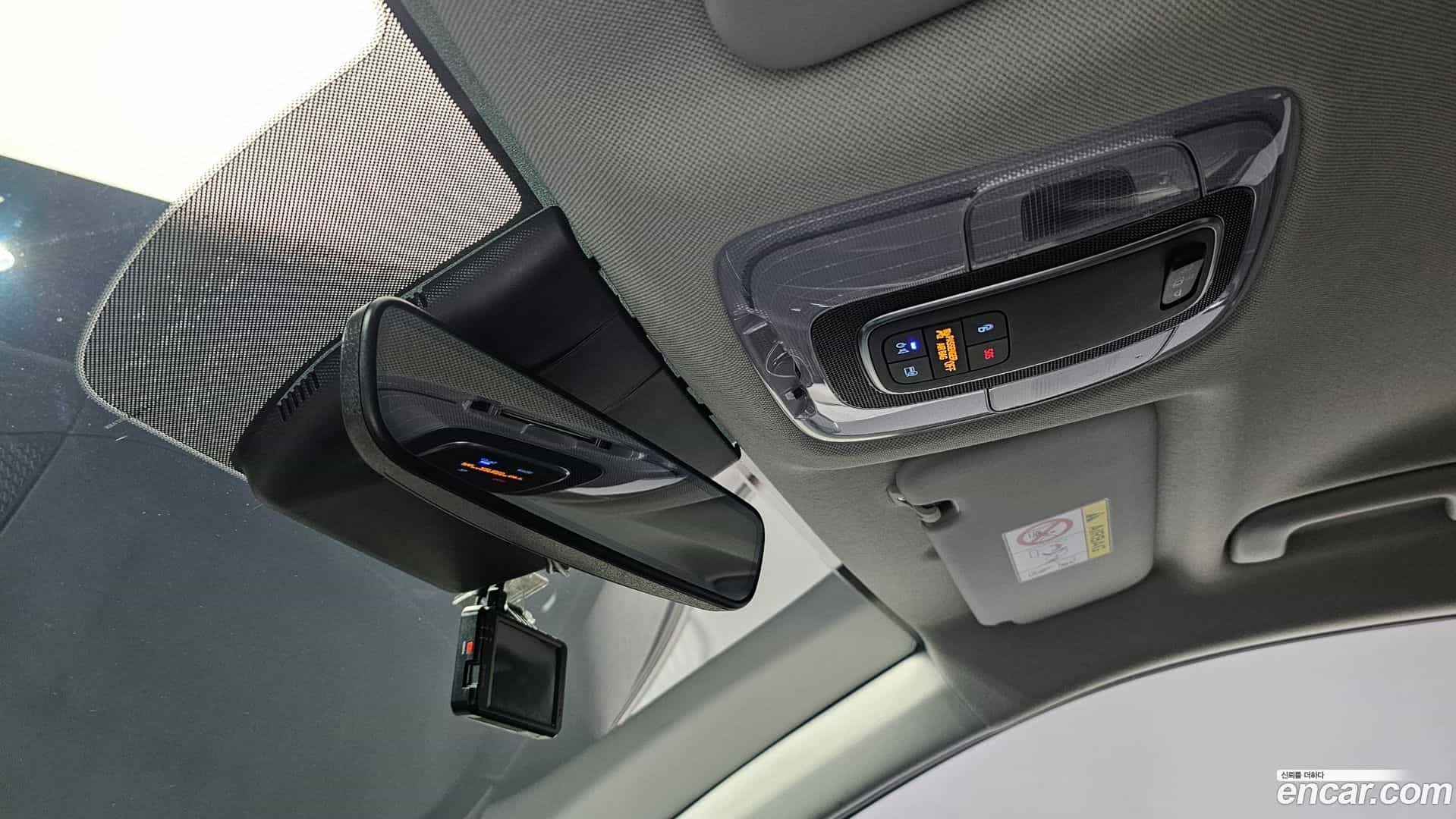 AVANTE Hyundai 2020.5-OPTION-024