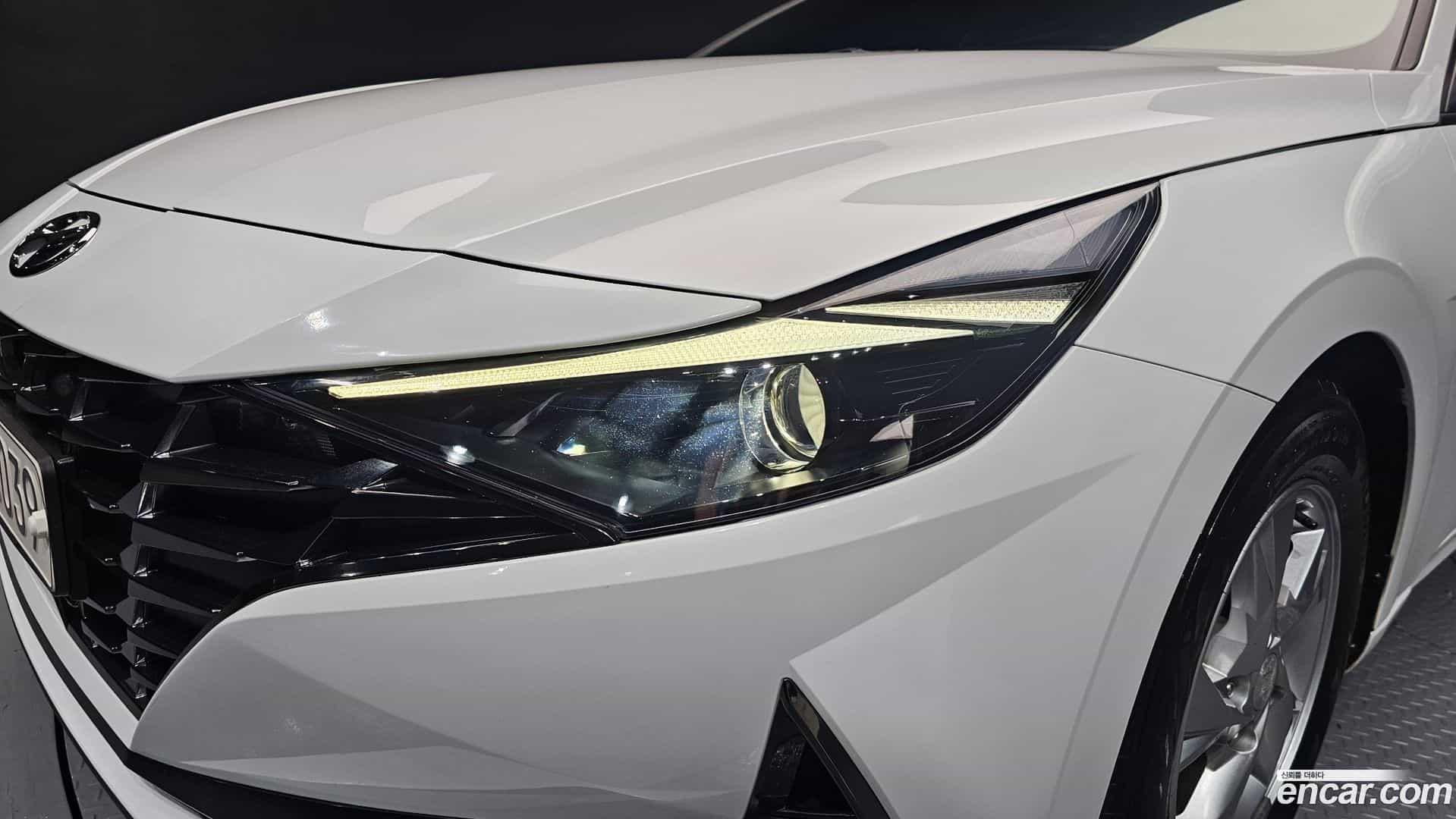 AVANTE Hyundai 2020.5-OUTER-032