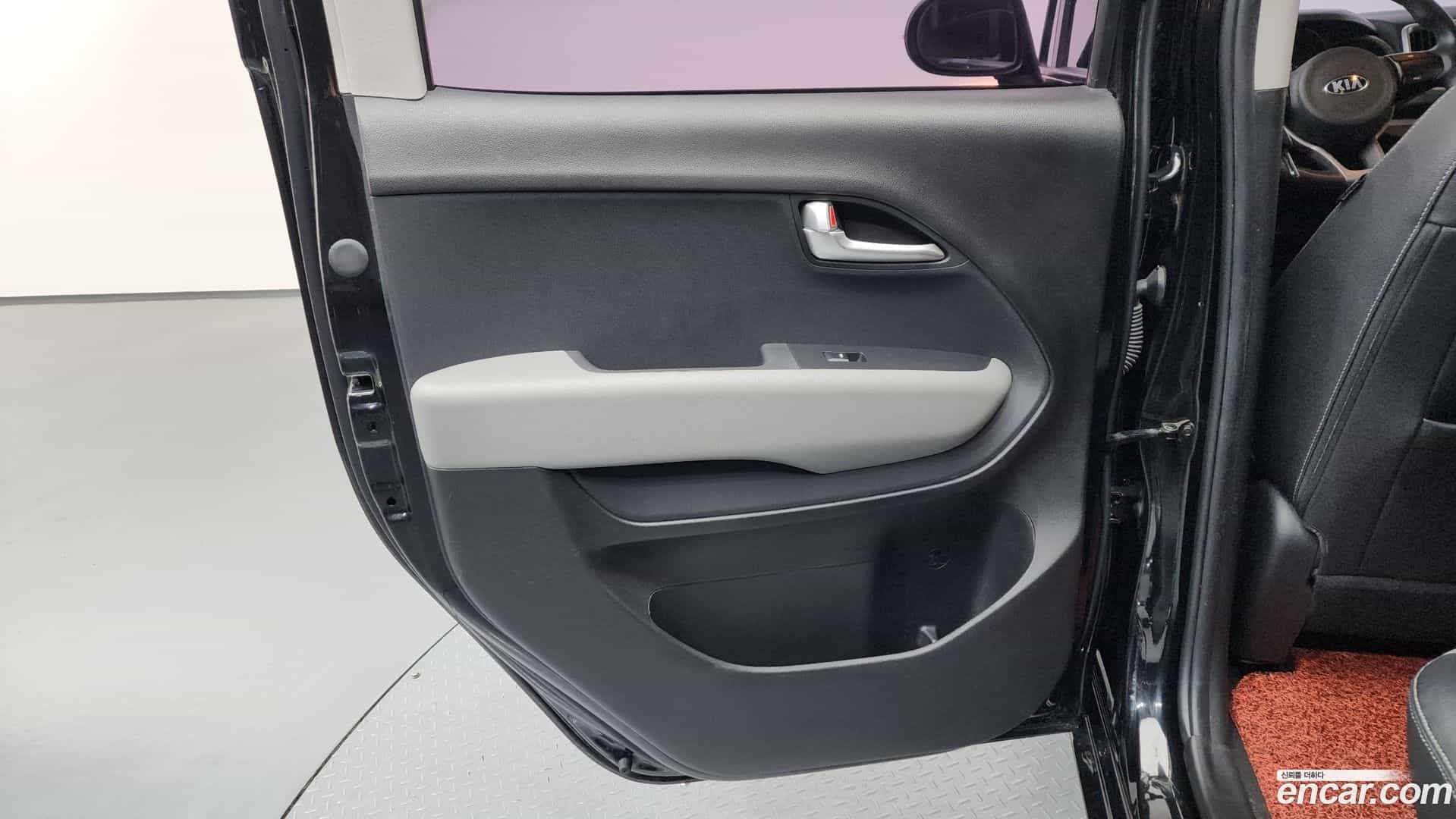 RAY Kia 2018.11-INNER-035