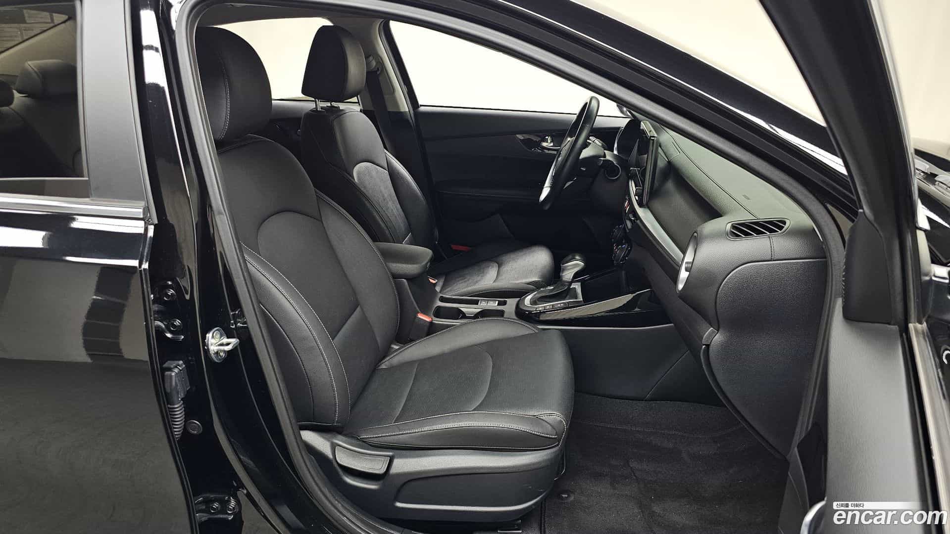 K3 Kia 2021.4-INNER-036