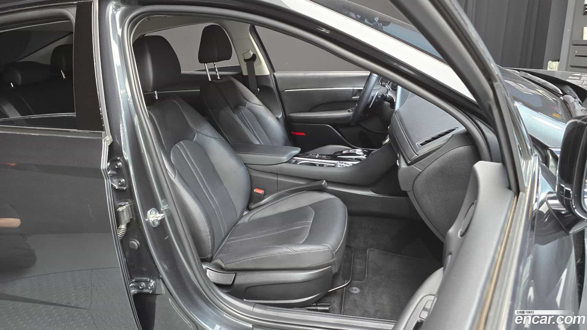 Sonata Hyundai 2022.6-OPTION-015