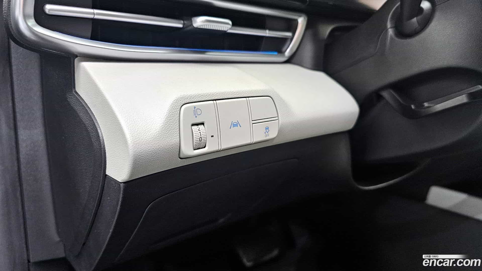 AVANTE Hyundai 2020.9-OPTION-020