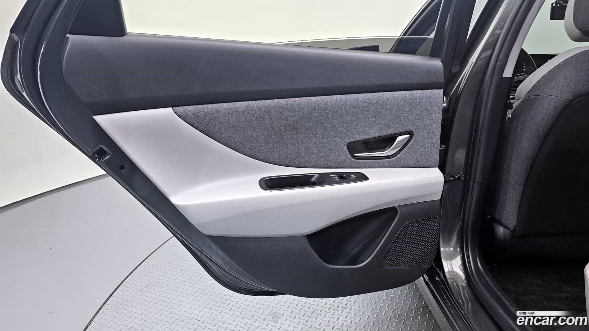 AVANTE Hyundai 2020.9-INNER-035