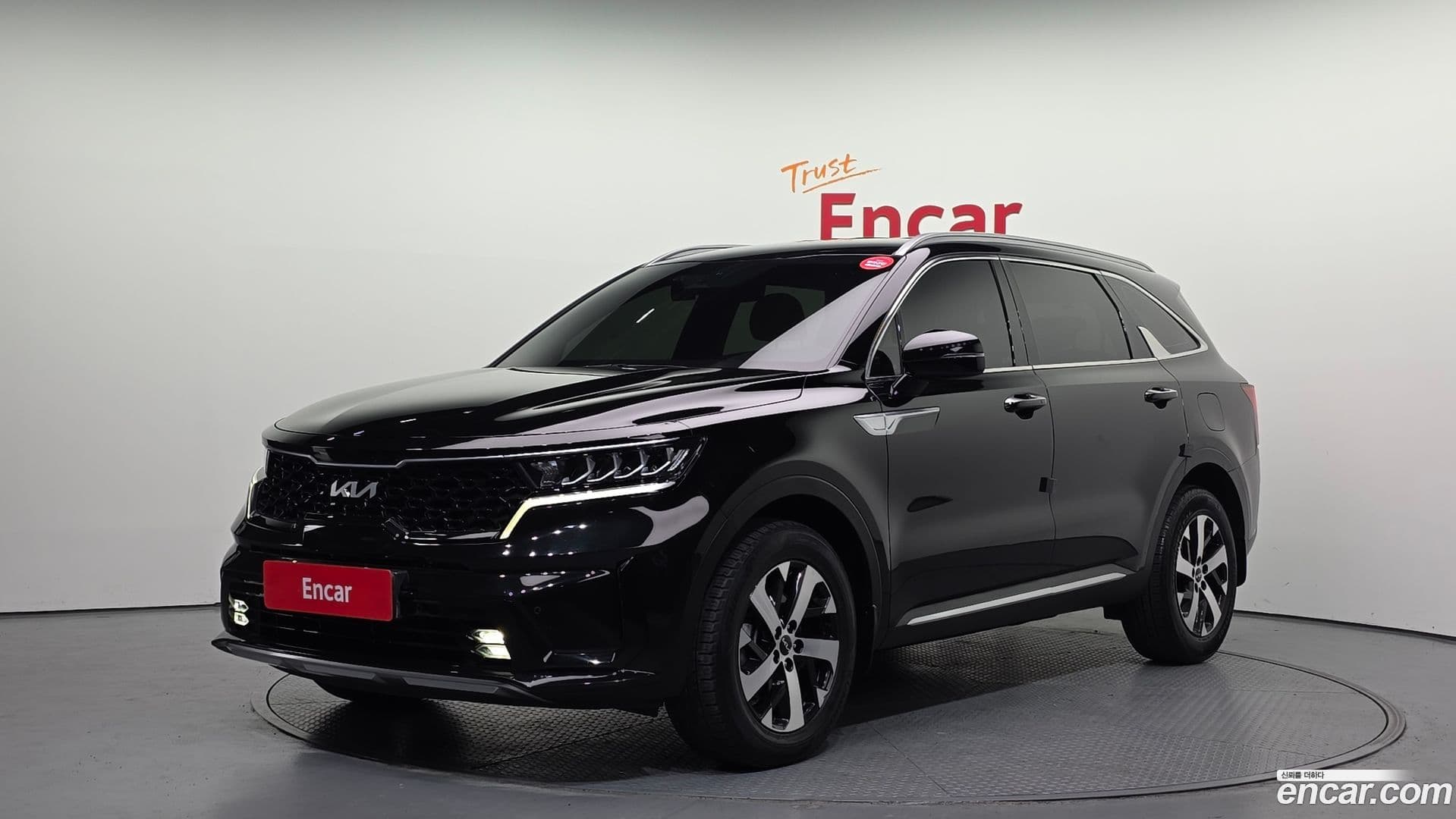 Main__Slider__Photo:Sorento Kia 2023.1-0