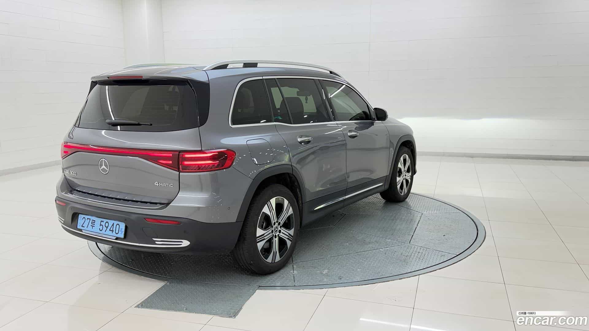 EQB Mercedes-Benz 2025.7-OUTER-005