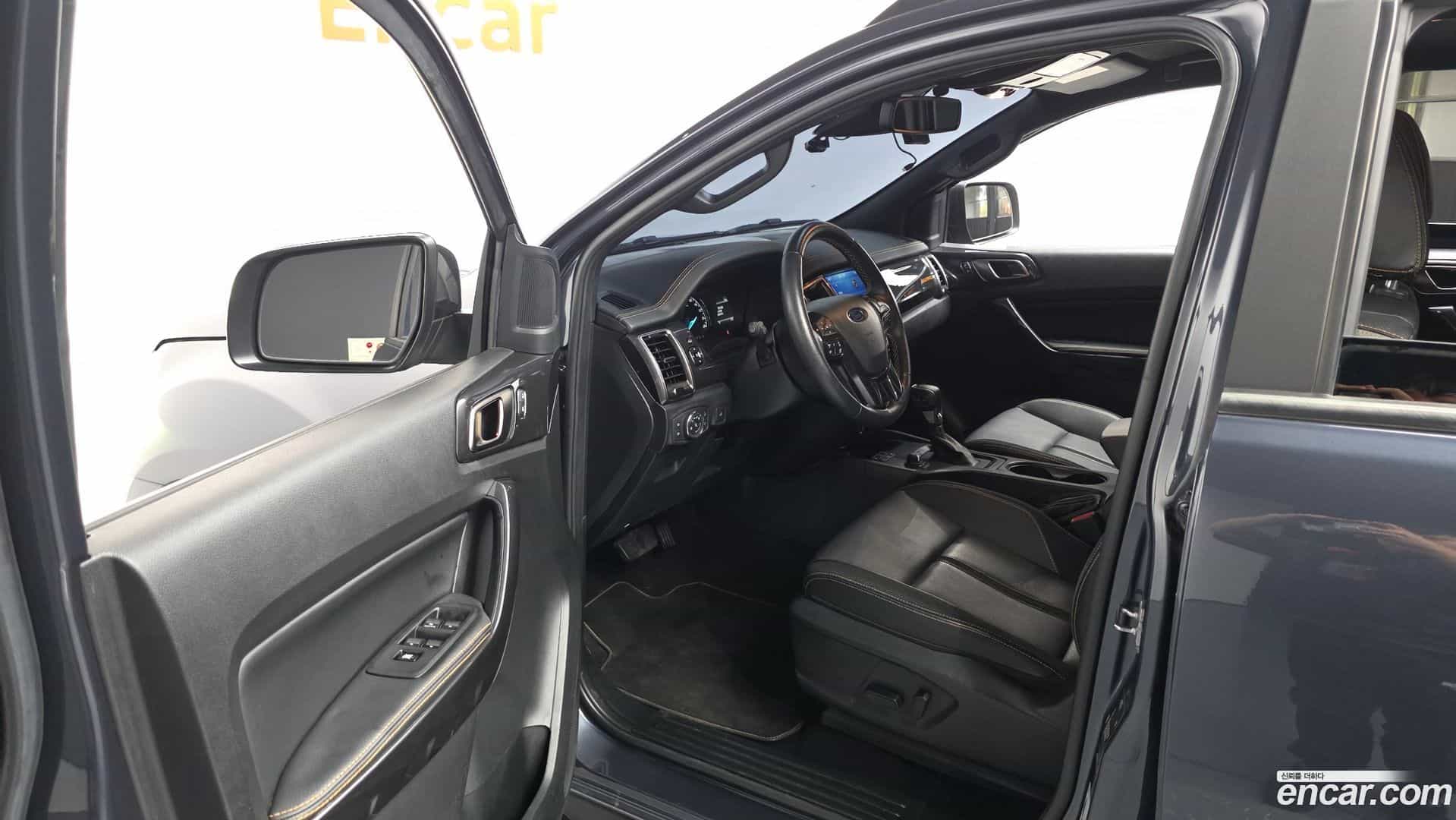 Ranger Ford 2022.6-INNER-010