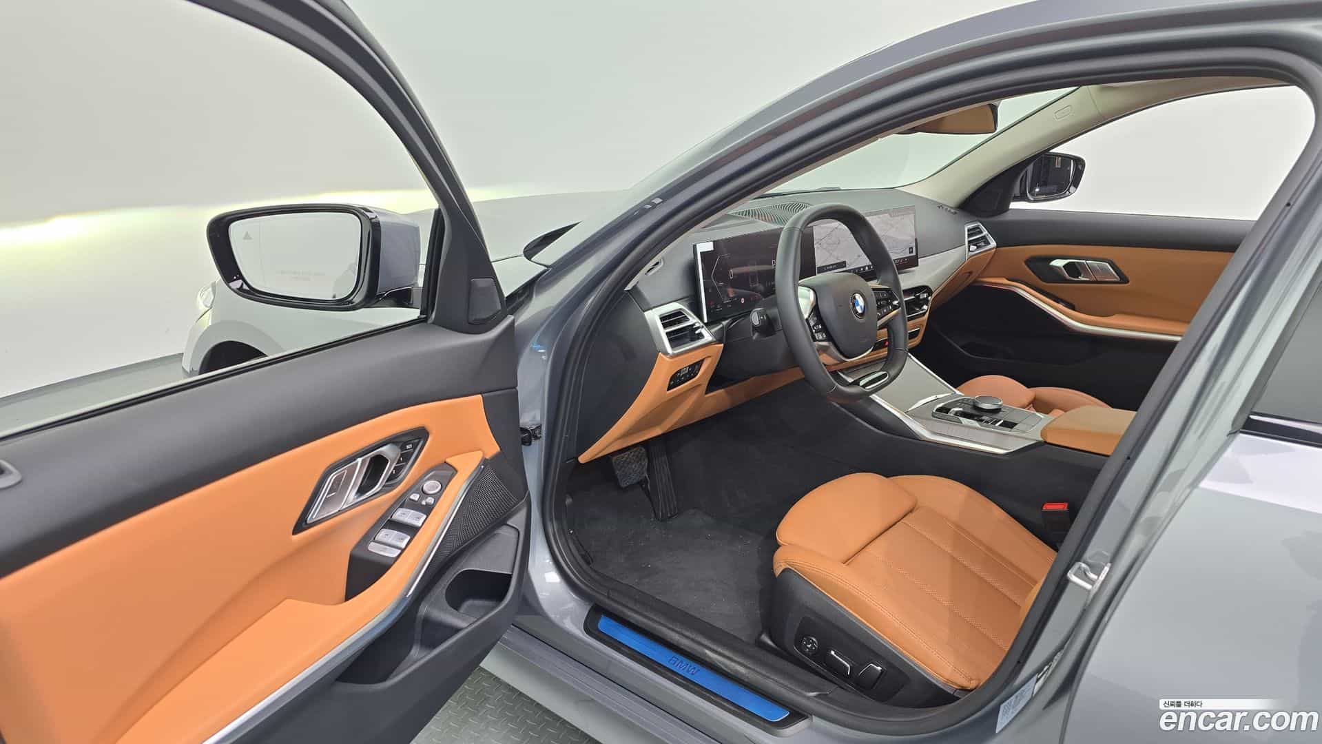 3-Series BMW 2025.5-INNER-010