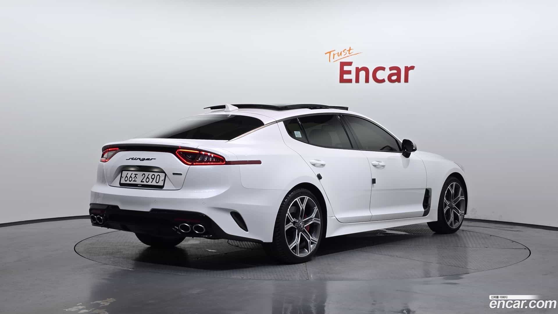 Stinger Kia 2019.7-OUTER-002