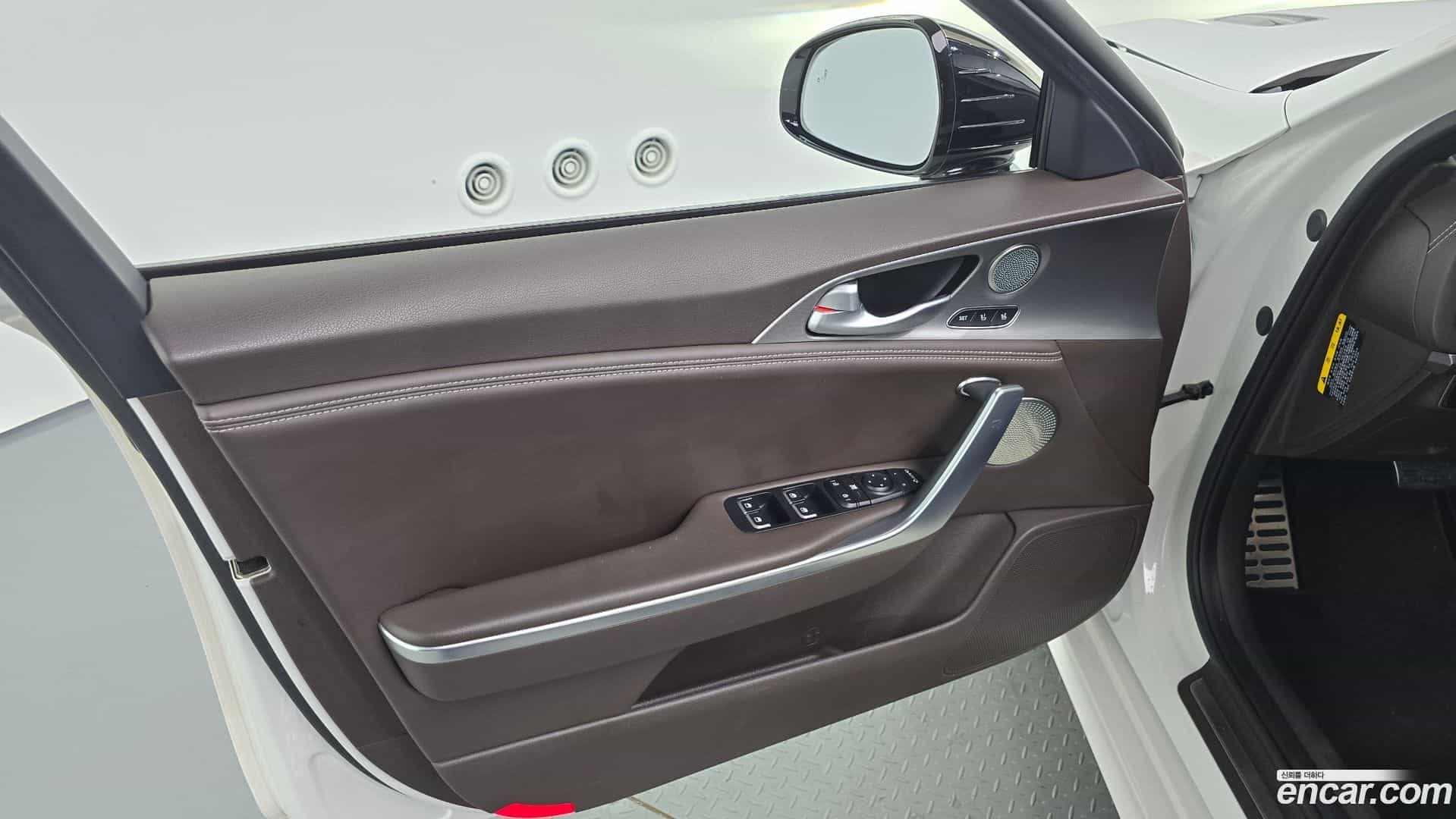 Stinger Kia 2019.7-INNER-034