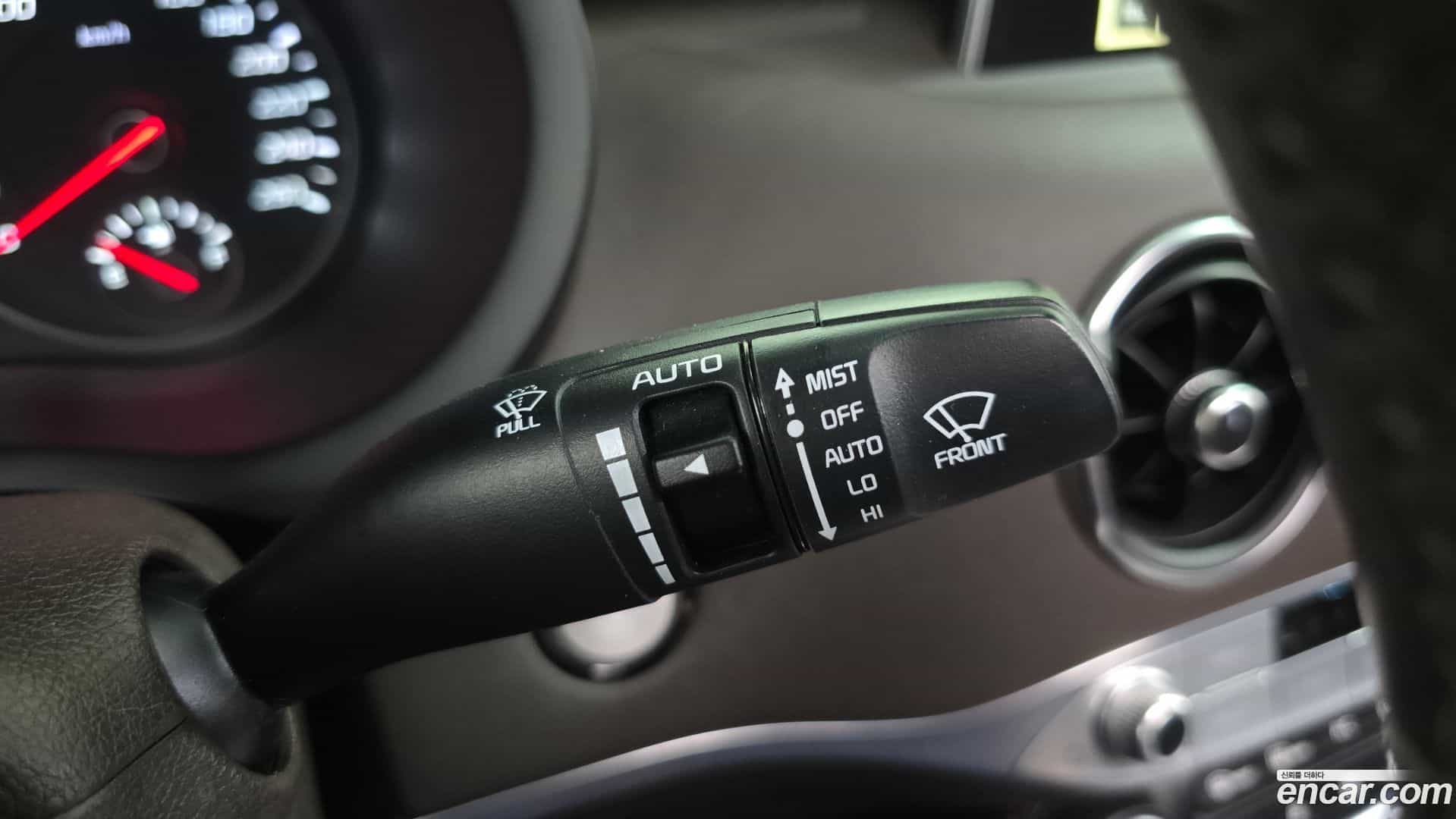 Stinger Kia 2019.7-OPTION-041