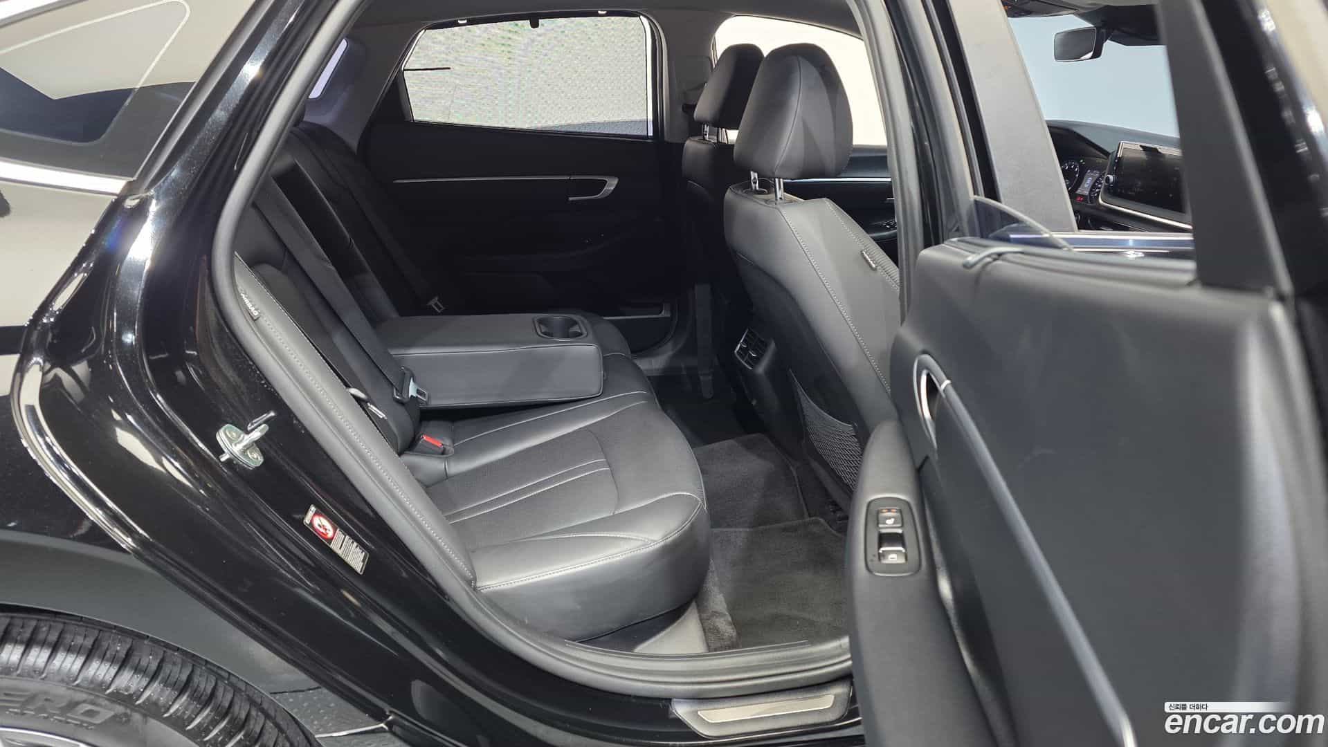 Sonata Hyundai 2020.3-OPTION-017