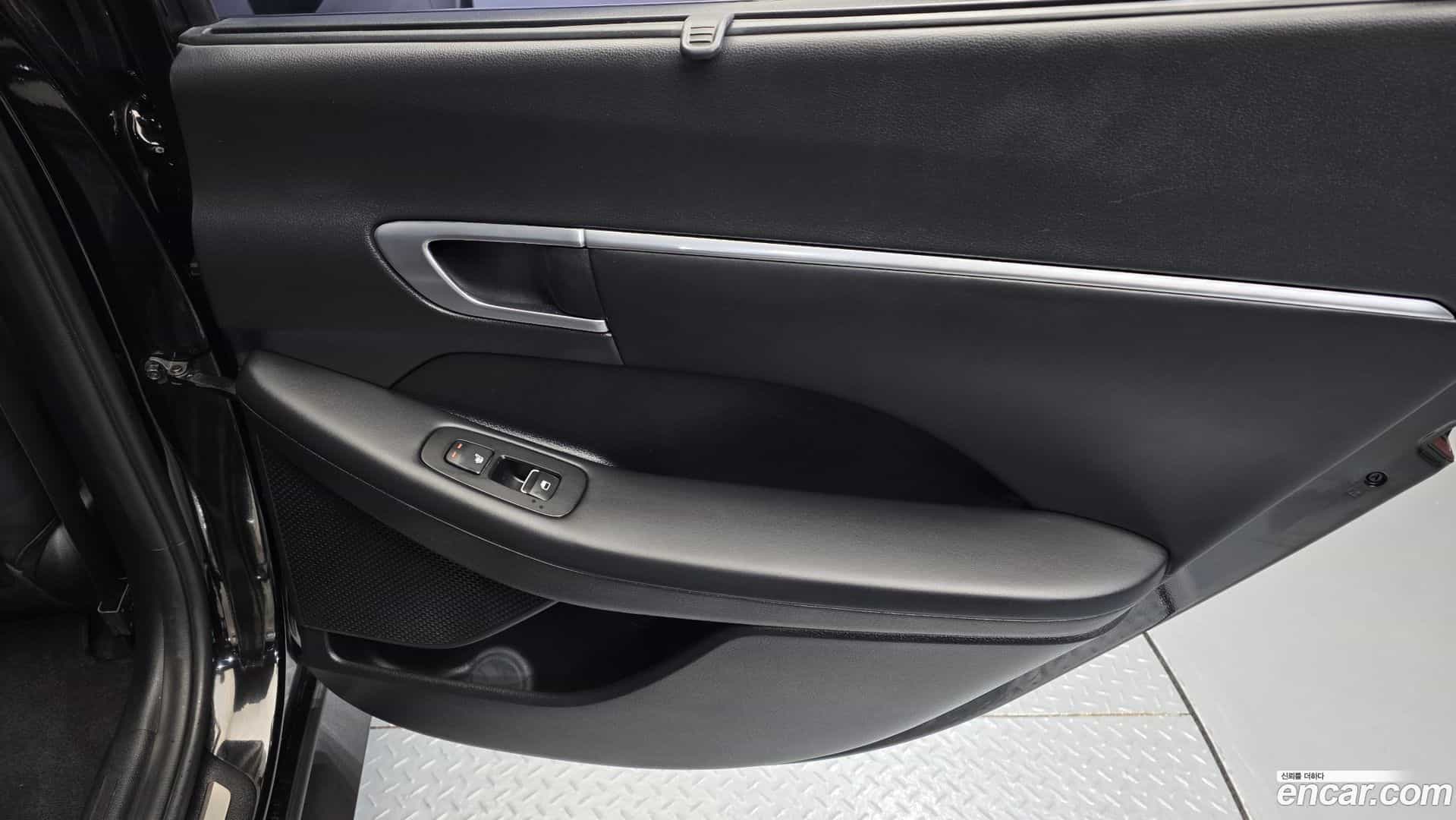 Sonata Hyundai 2020.3-INNER-035