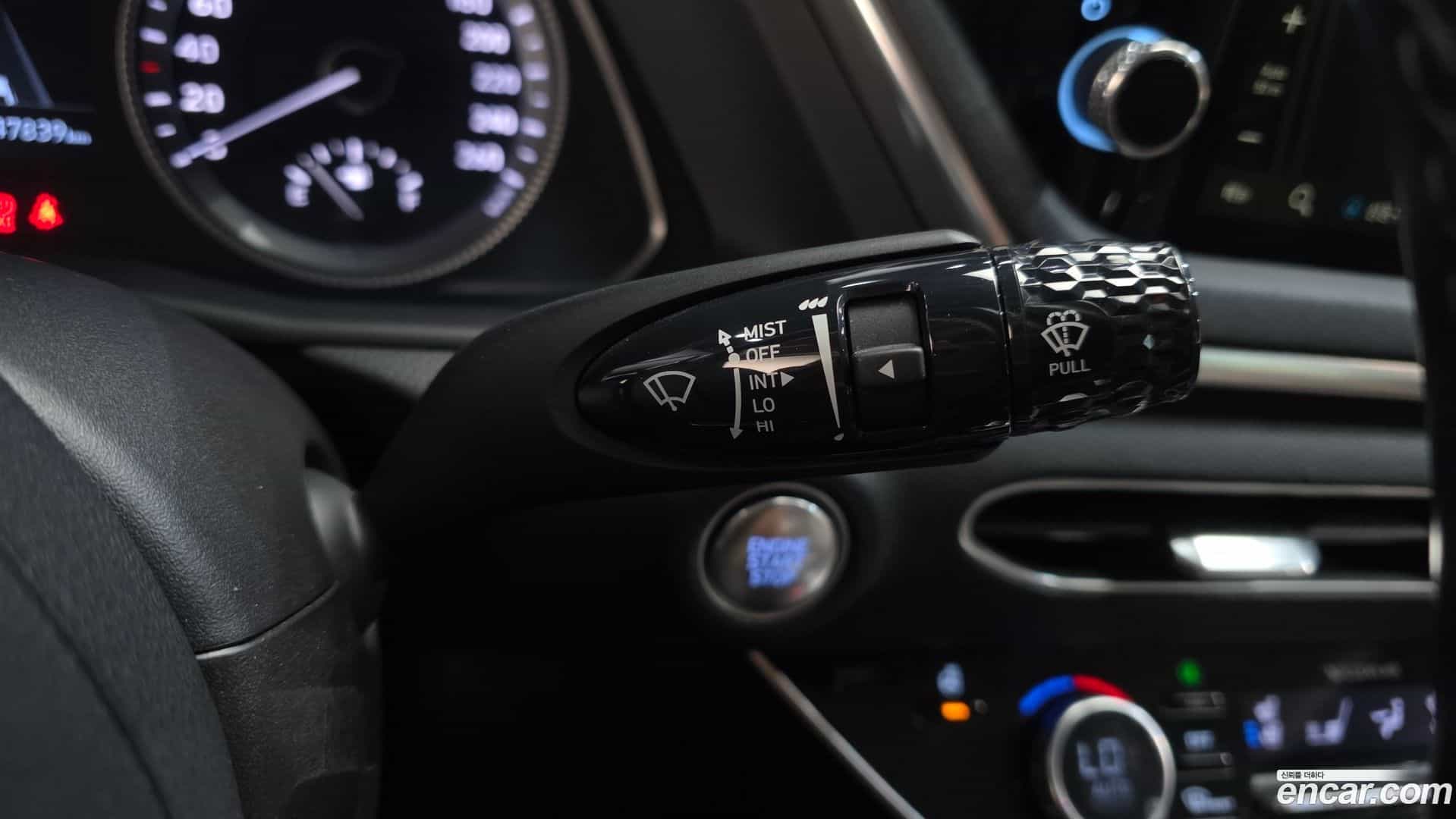 Sonata Hyundai 2020.3-OPTION-043