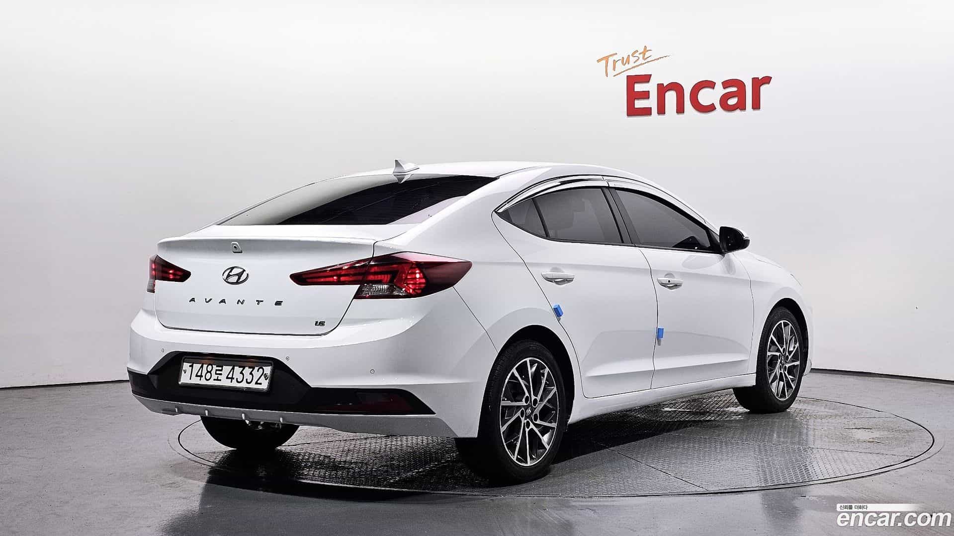 AVANTE Hyundai 2019.8-OUTER-002