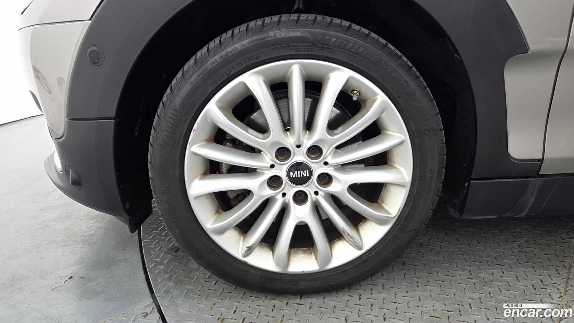 Clubman Mini 2019.1-OUTER-005